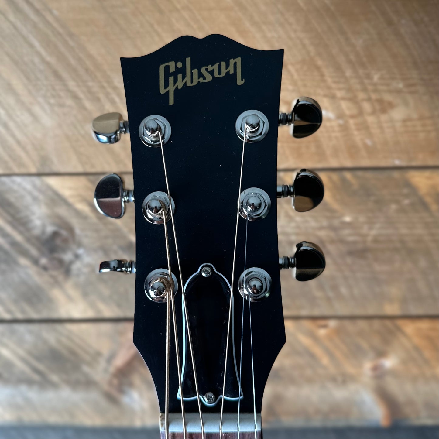 Gibson J-45 Special - Satin Vintage Sunburst 23015095