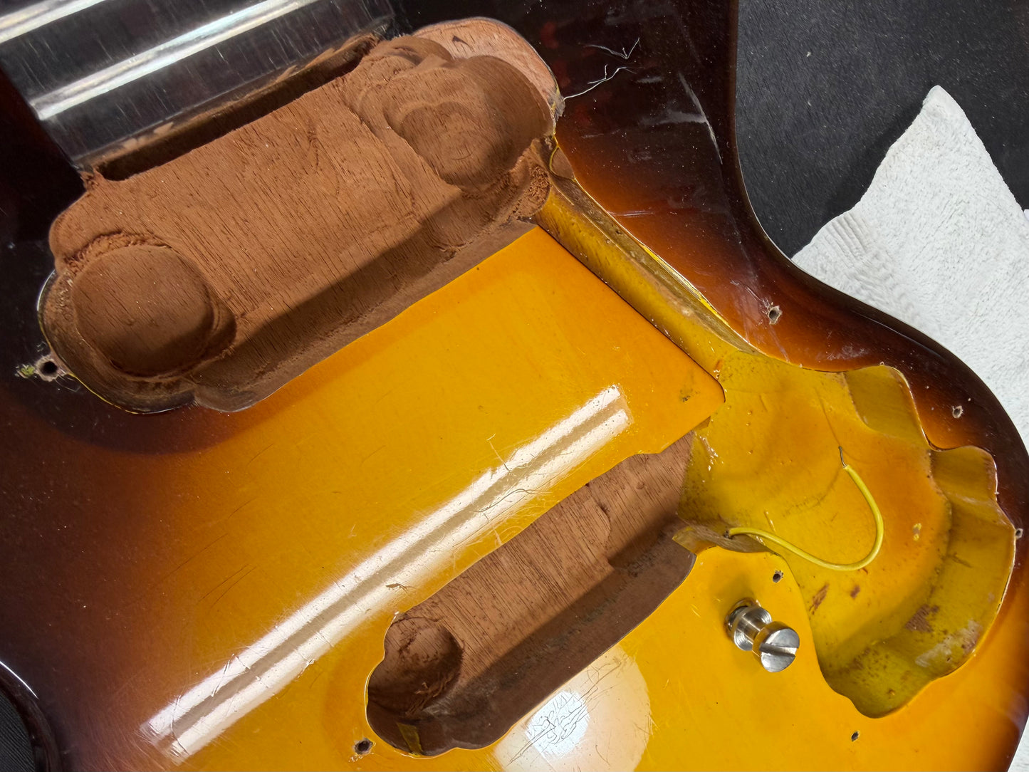 Vintage 1964 Gibson Melody Maker D - Sunburst