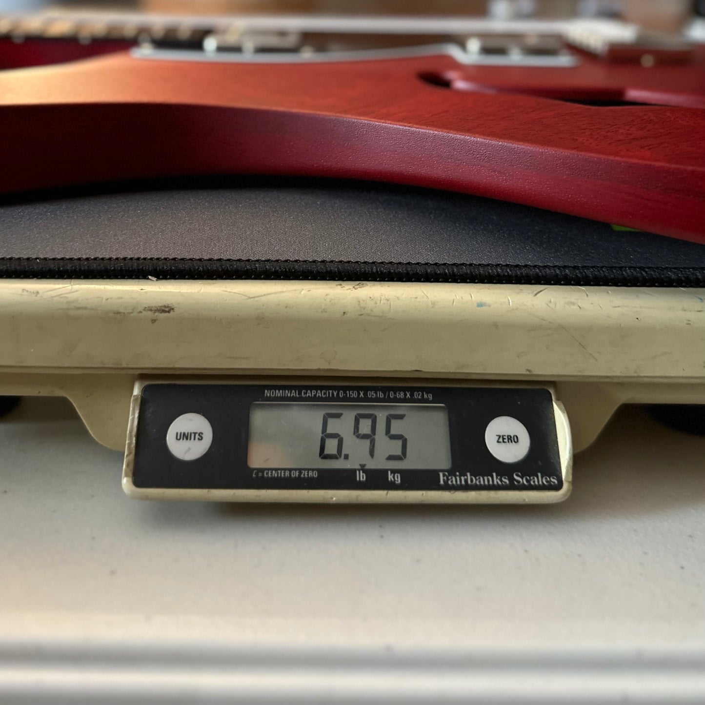 PRS S2 Vela Semi-Hollow HHT Quimper Edition – Vintage Cherry Satin Nitro USA Electric Guitar S2088841