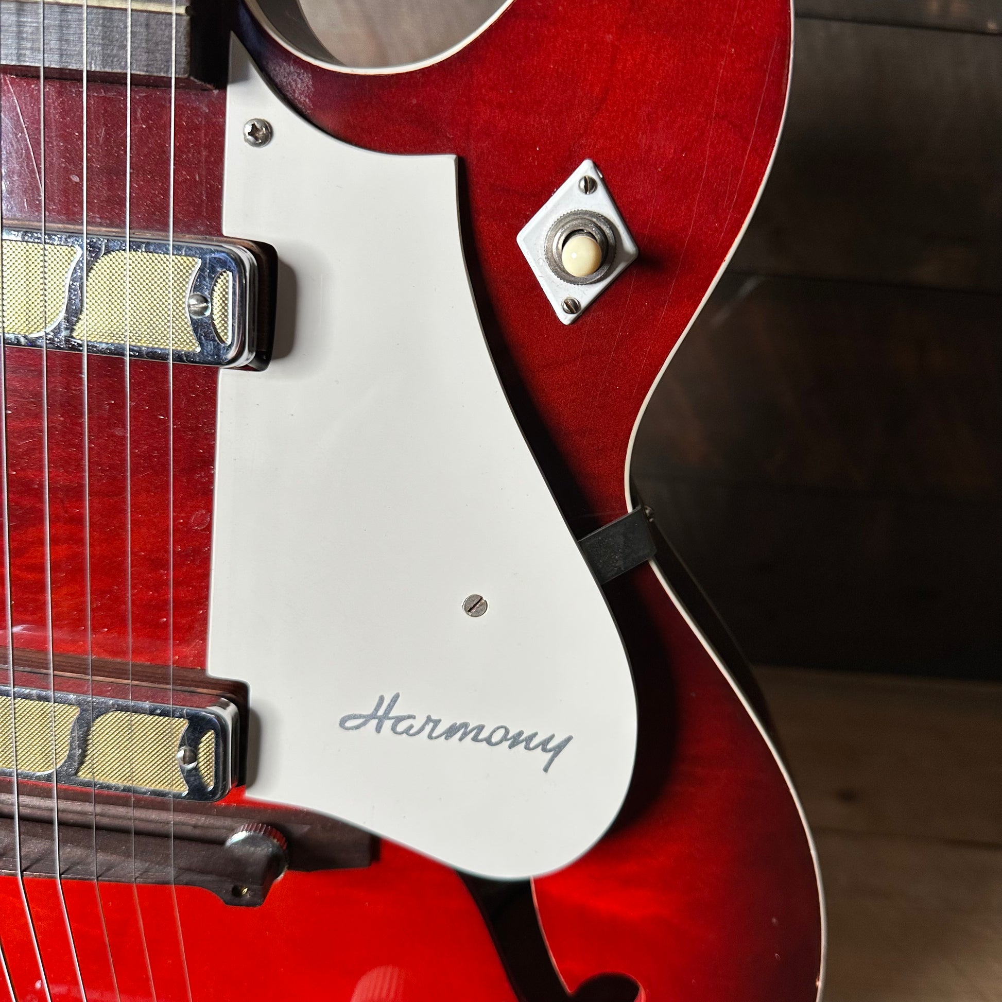 Vintage 1960's Harmony Rocket H-54 - Cherry Red – Quimper Sound Vintage 1960's Harmony Rocket H-54 - Cherry Red – Quimper Sound