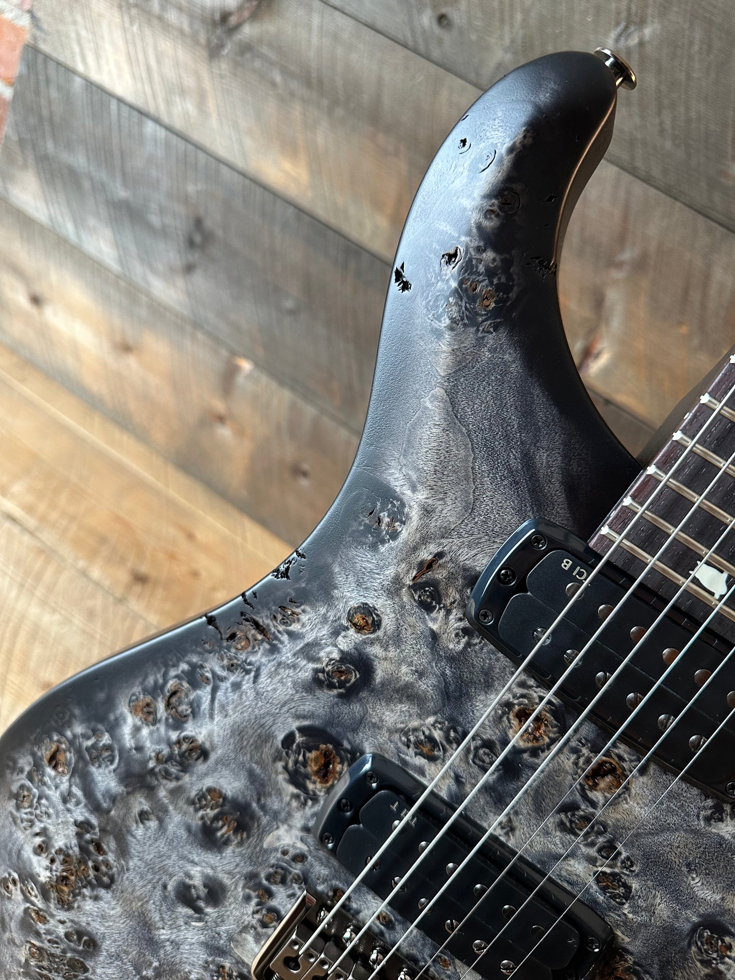 PRS Limited Wood Library Select S2 Custom 24-08 Poplar Burl Top - Charcoal Burst S2088895
