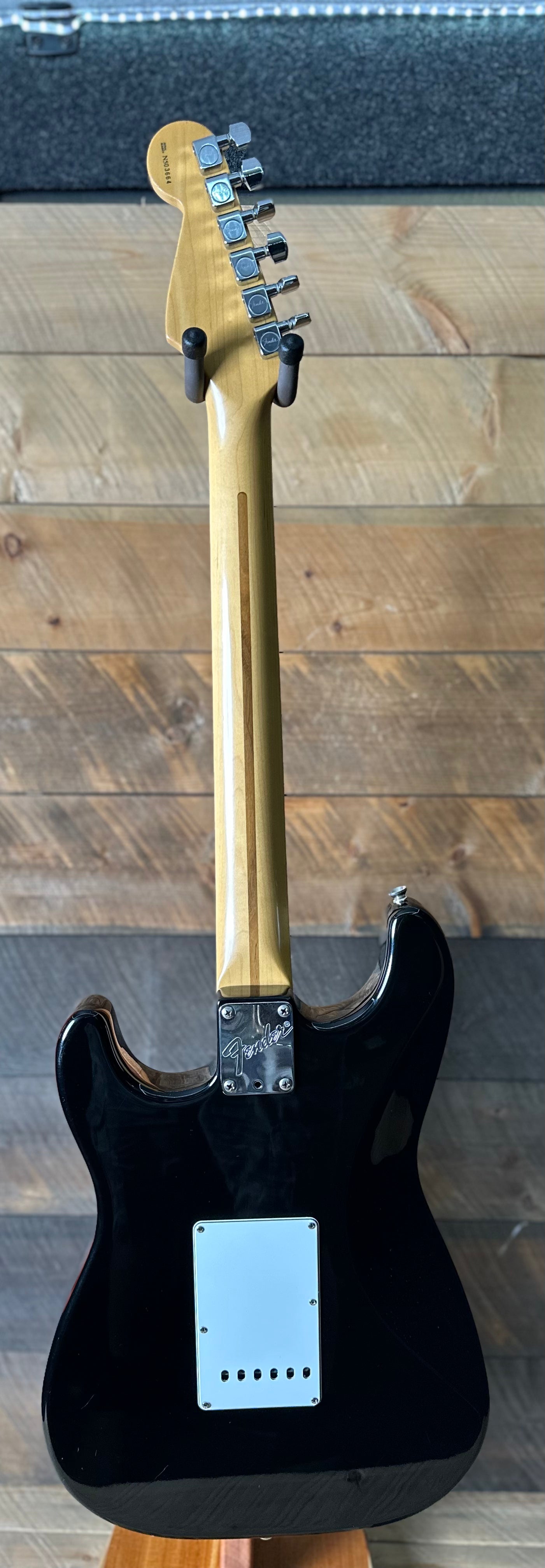 Used 1995 Fender American Standard Stratocaster - Black