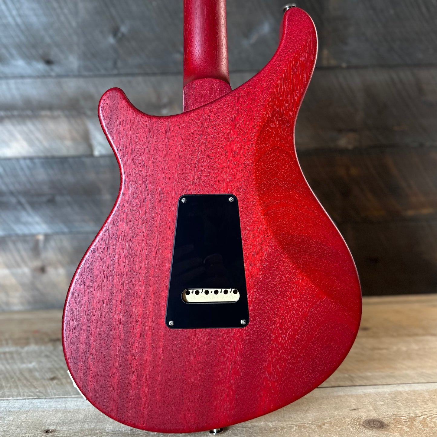 PRS S2 Vela Semi-Hollow HHT Quimper Edition – Vintage Cherry Satin Nitro USA Electric Guitar S2088983