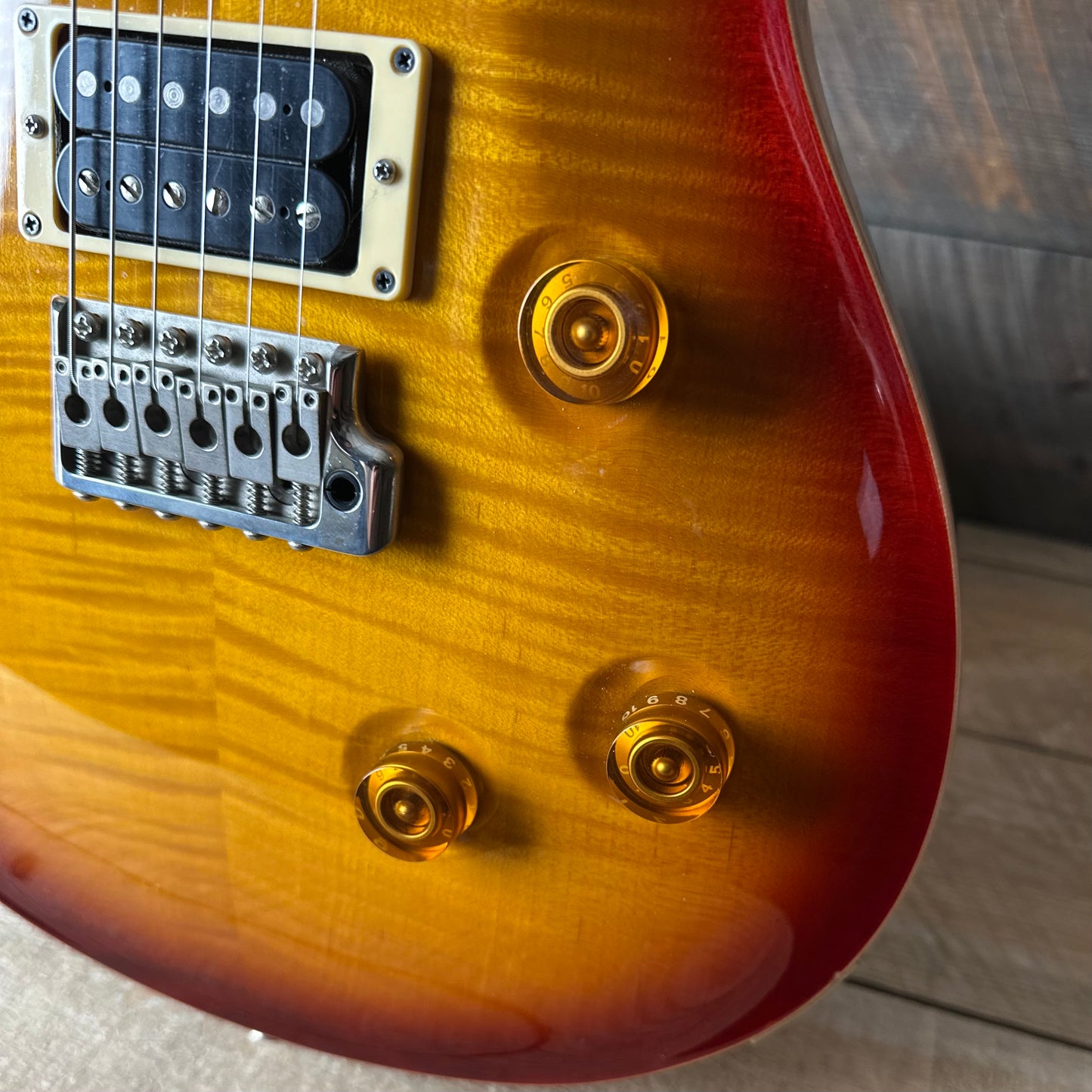 Used PRS Custom 24 Flame Maple 10-Top Tobacco Sunburst