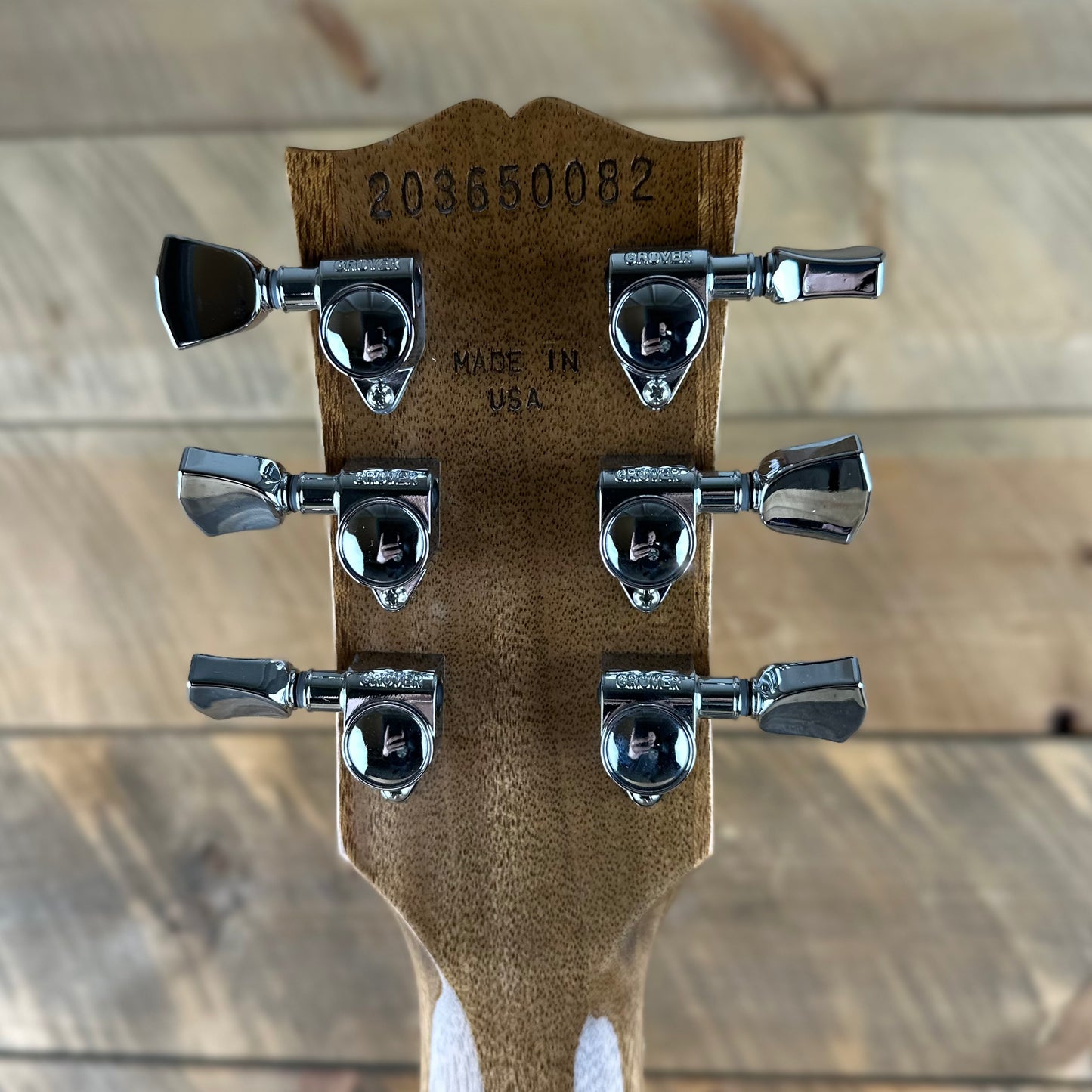 *DEMO MODEL*  Gibson Les Paul Studio Session - Honeyburst  203650082
