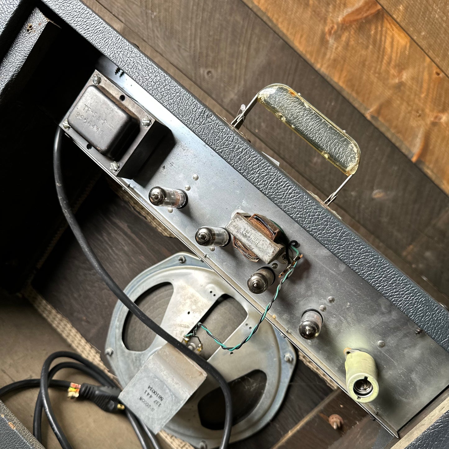 Vintage 60's Epiphone Pacemaker Guitar Amplifier