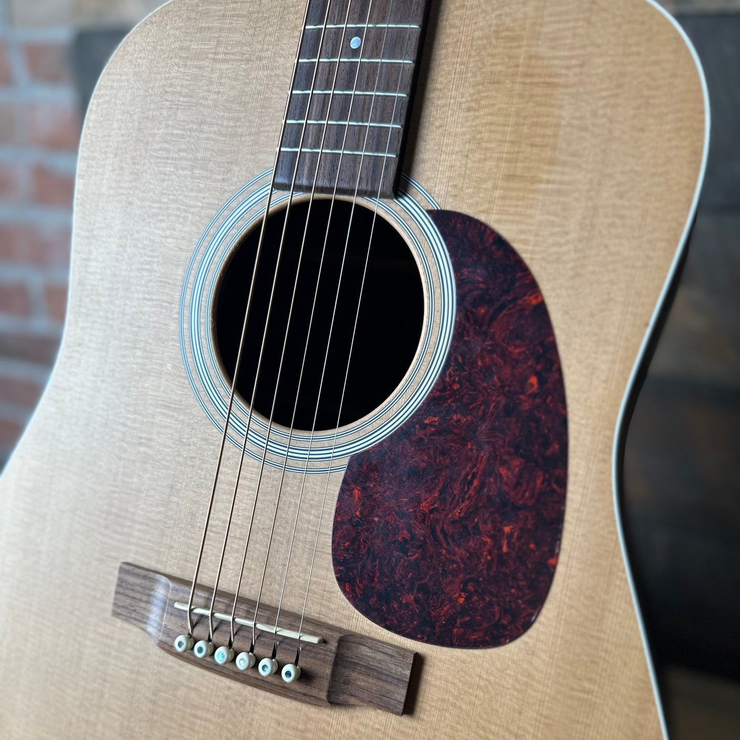 Used 2006 Martin Custom Rosewood Solid Wood Sides & Back Dreadnaught Acoustic - Natural W/HSC