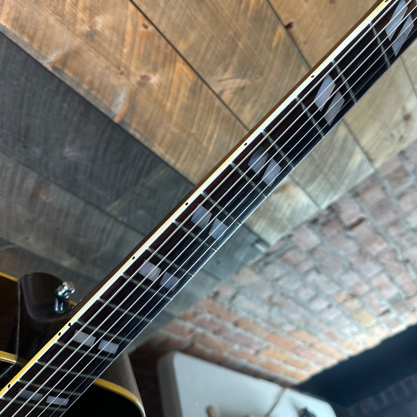 Vintage 1946 Gibson Post-War ES-300 - Sunburst