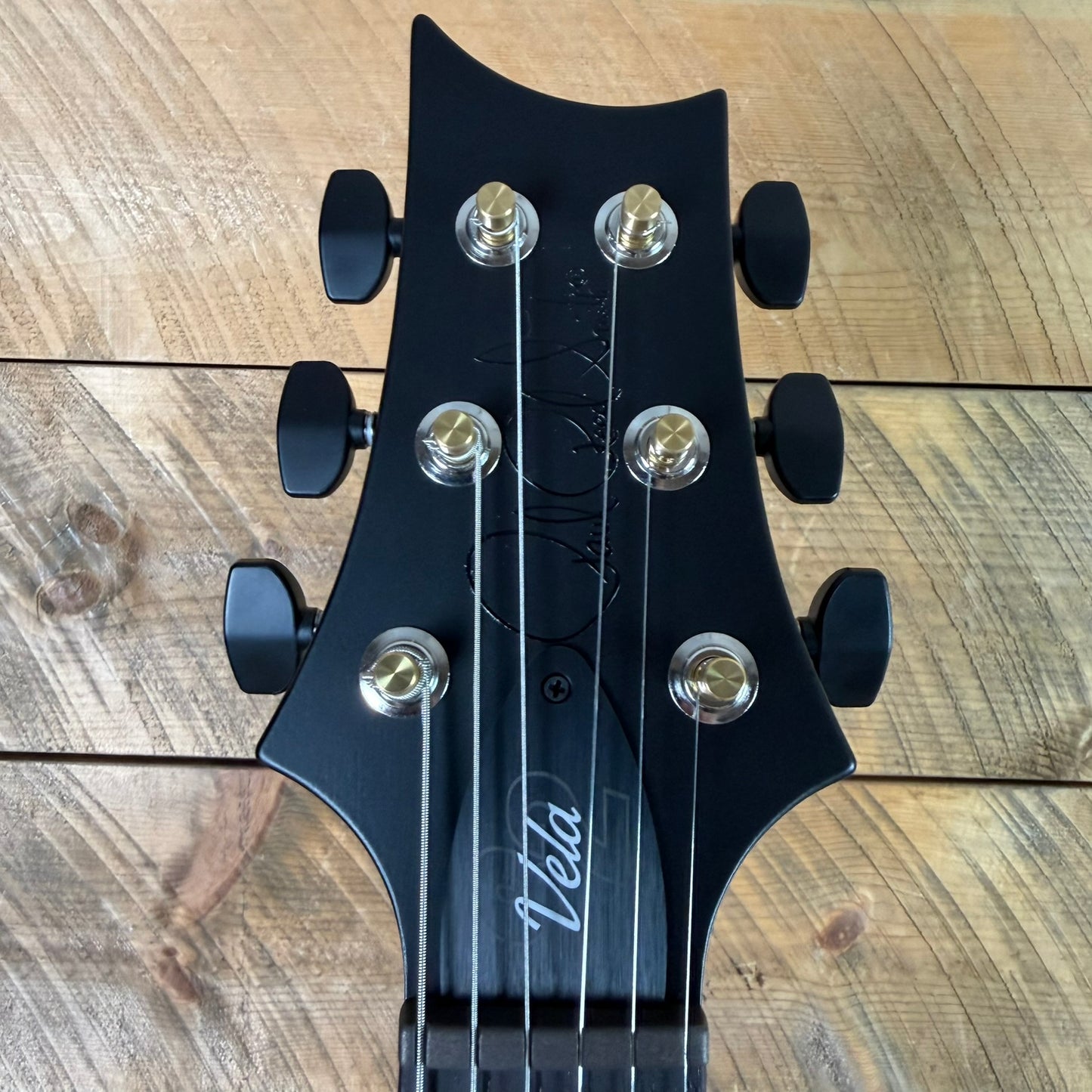 PRS S2 Vela Limited Edition Black Limba - Satin Natural Smokeburst S2088505