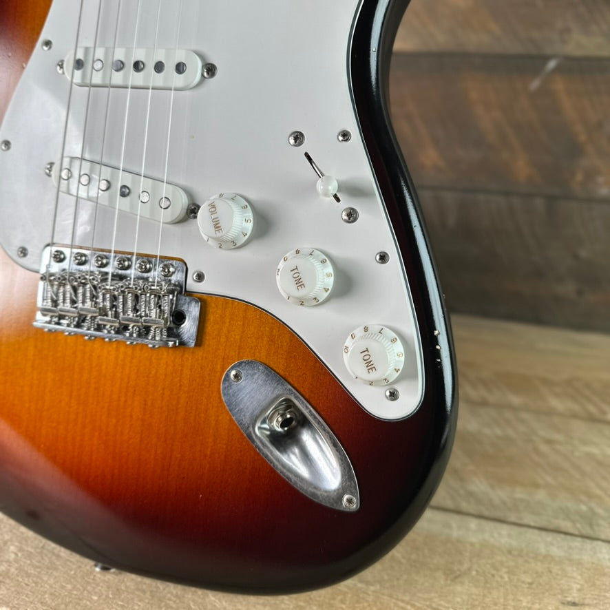 LSL Instruments Era Series Saticoy - Faded 3-Tone Sunburst 5935