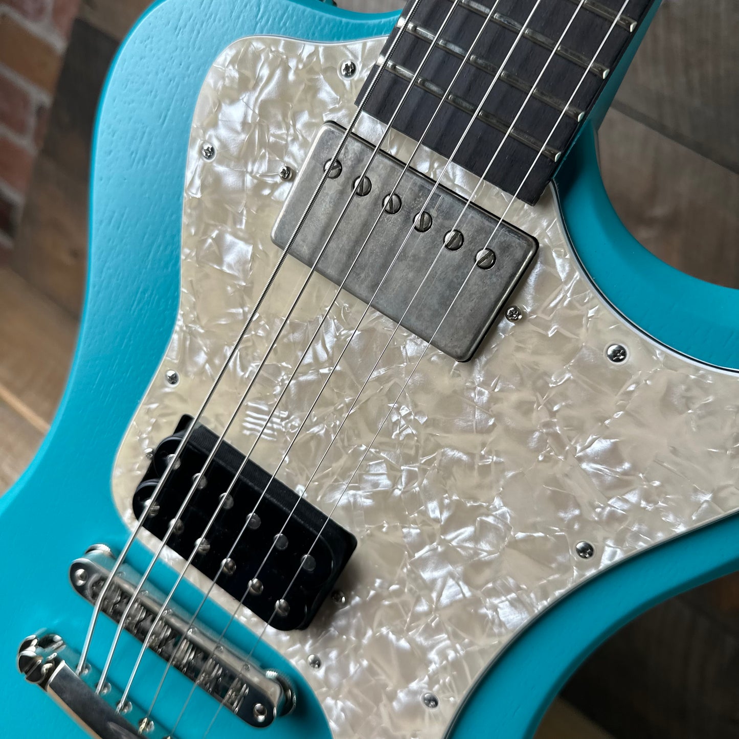 Used Dunable R2 (Riffs, Beards & Gear Guitar See Video!) - Satin Seafoam Turquoise