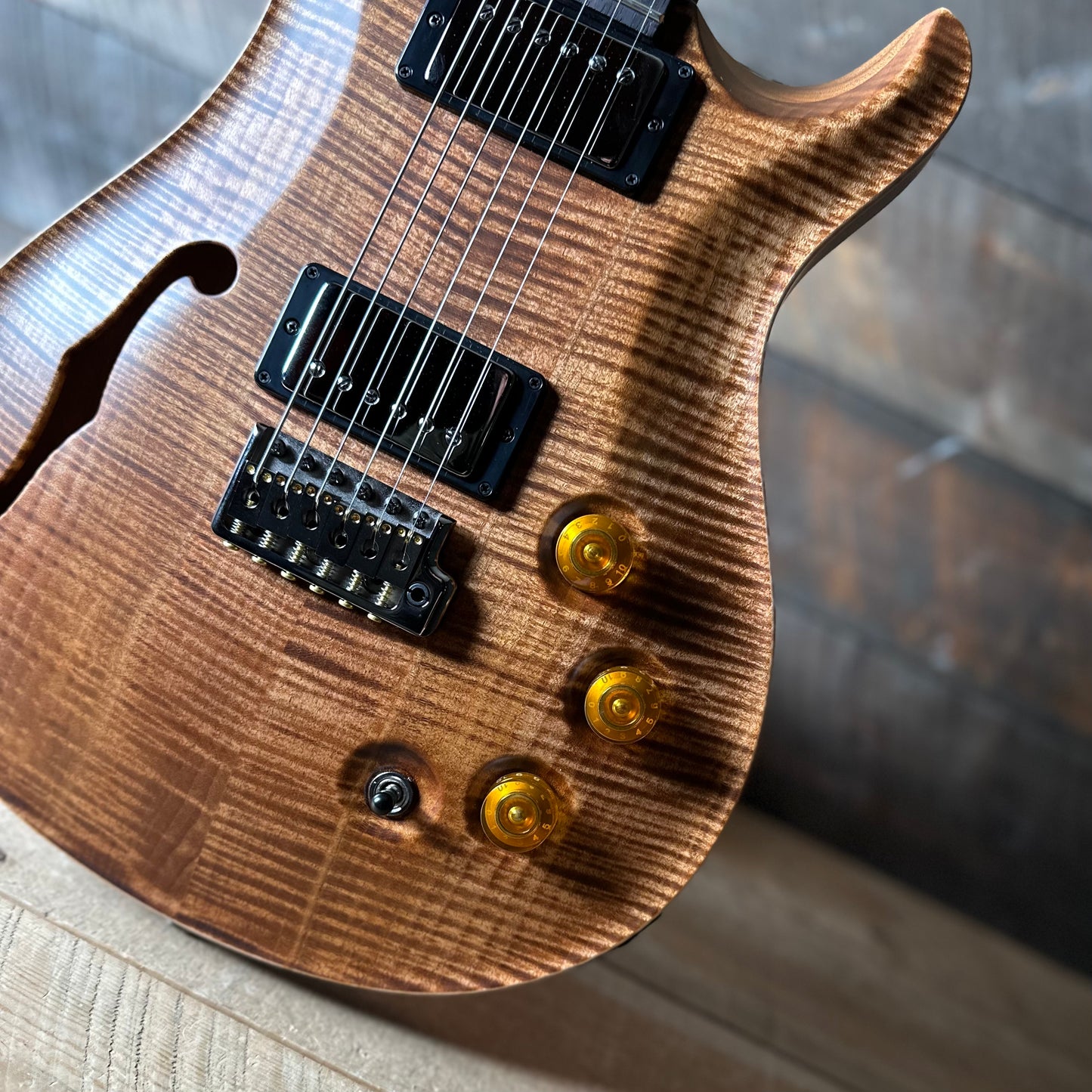 PRS Wood Library DGT Semi-Hollow David Grissom Signature , Rosewood Neck!, Flamed Maple 10-Top, Smoked Black Hardware - Satin Copperhead (Natural Back) 418143