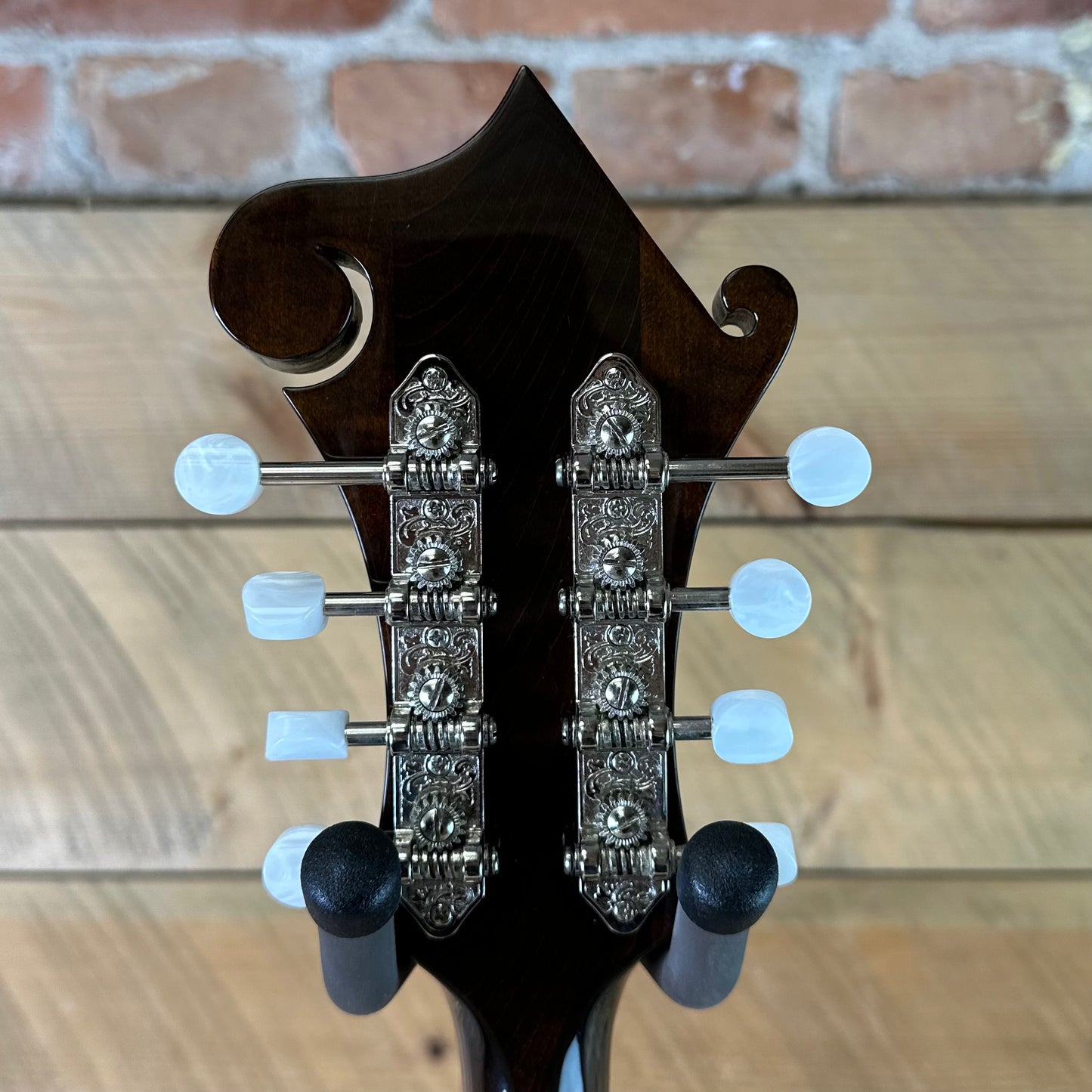 Eastman MD515 All Solid Wood F-Style Mandolin