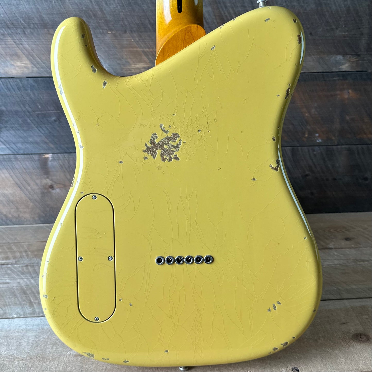Tausch Guitars 665 Raw - Marshmallow Yellow 32603