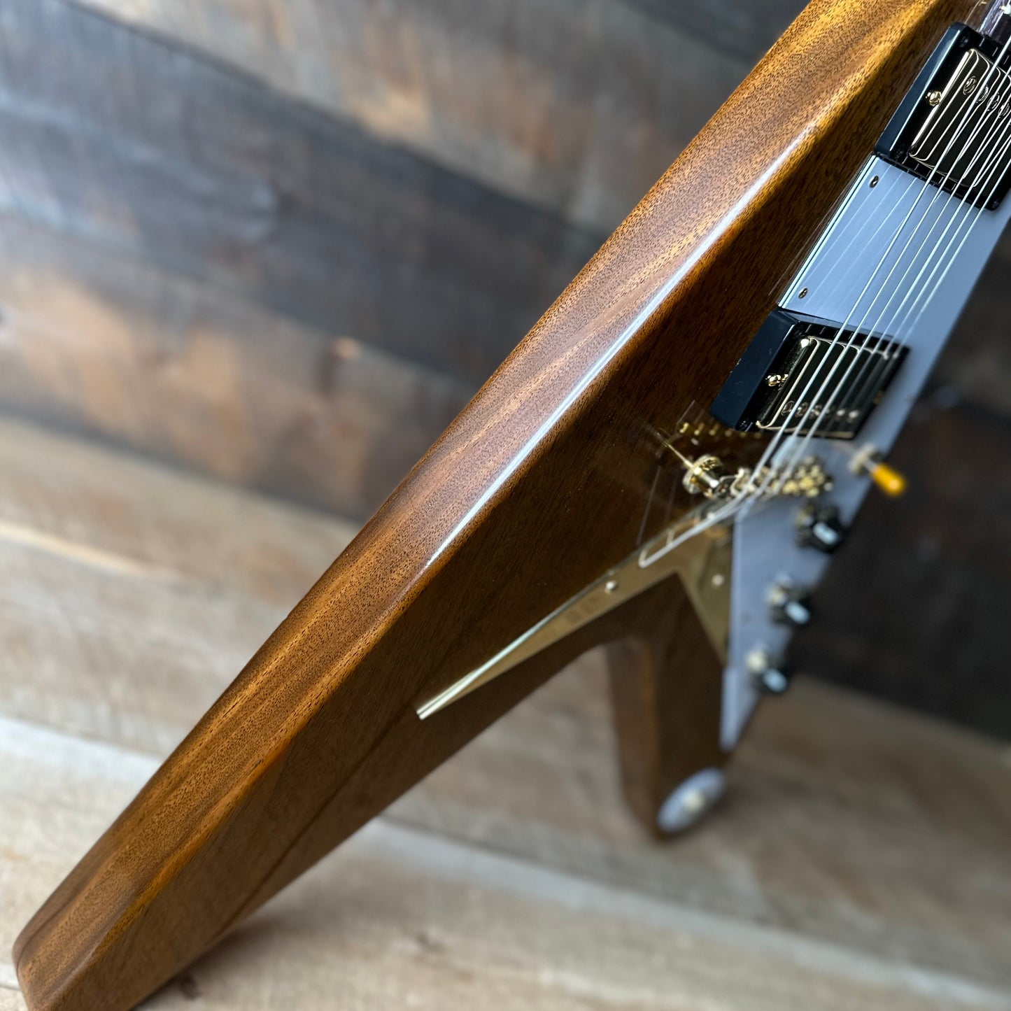 Gibson Custom 1958 Mahogany Flying V Reissue VOS *Only 6.35 Pounds!!* - Antique Natural 851264