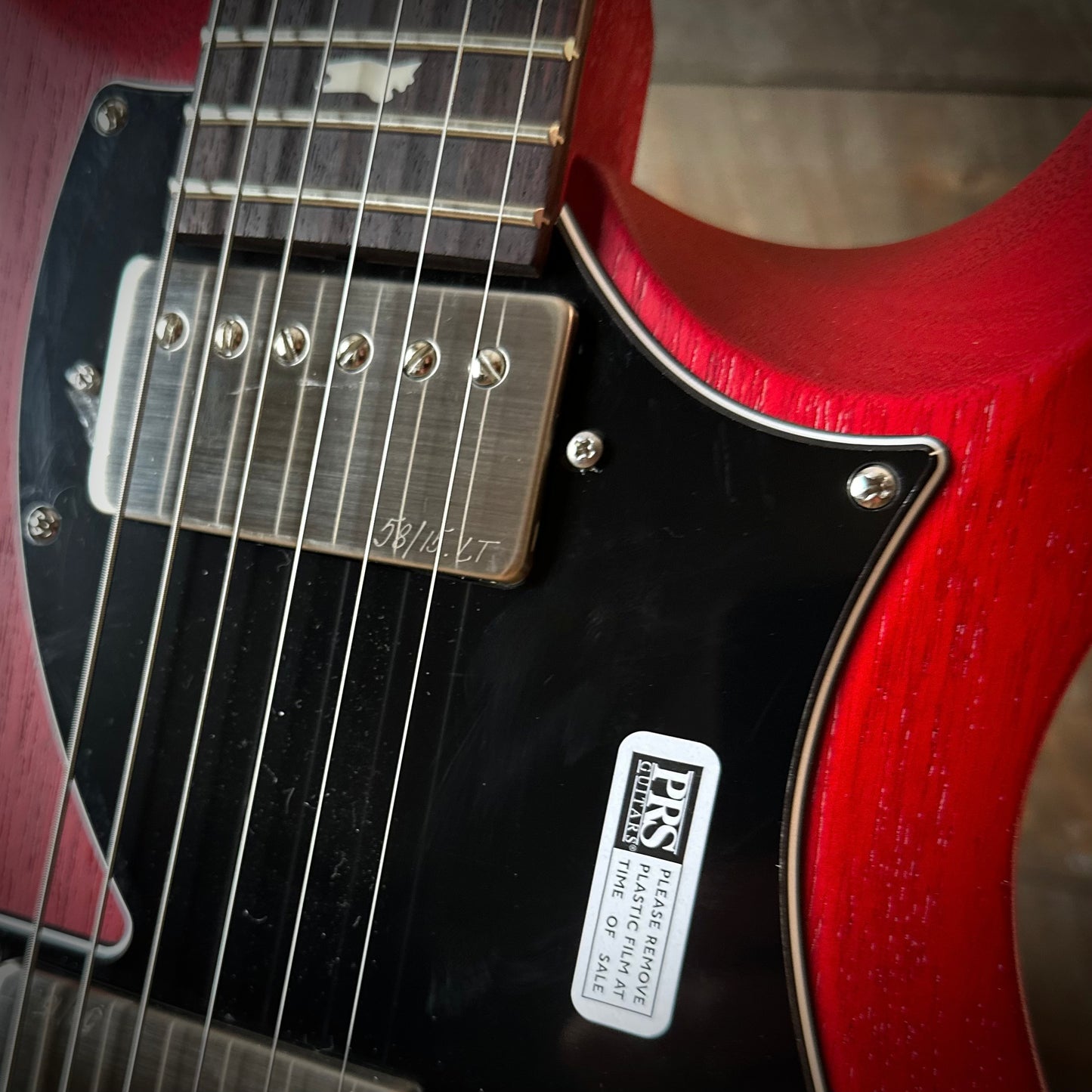 PRS S2 Vela Semi-Hollow HHT Quimper Edition – Vintage Cherry Satin Nitro USA Electric Guitar S2088908