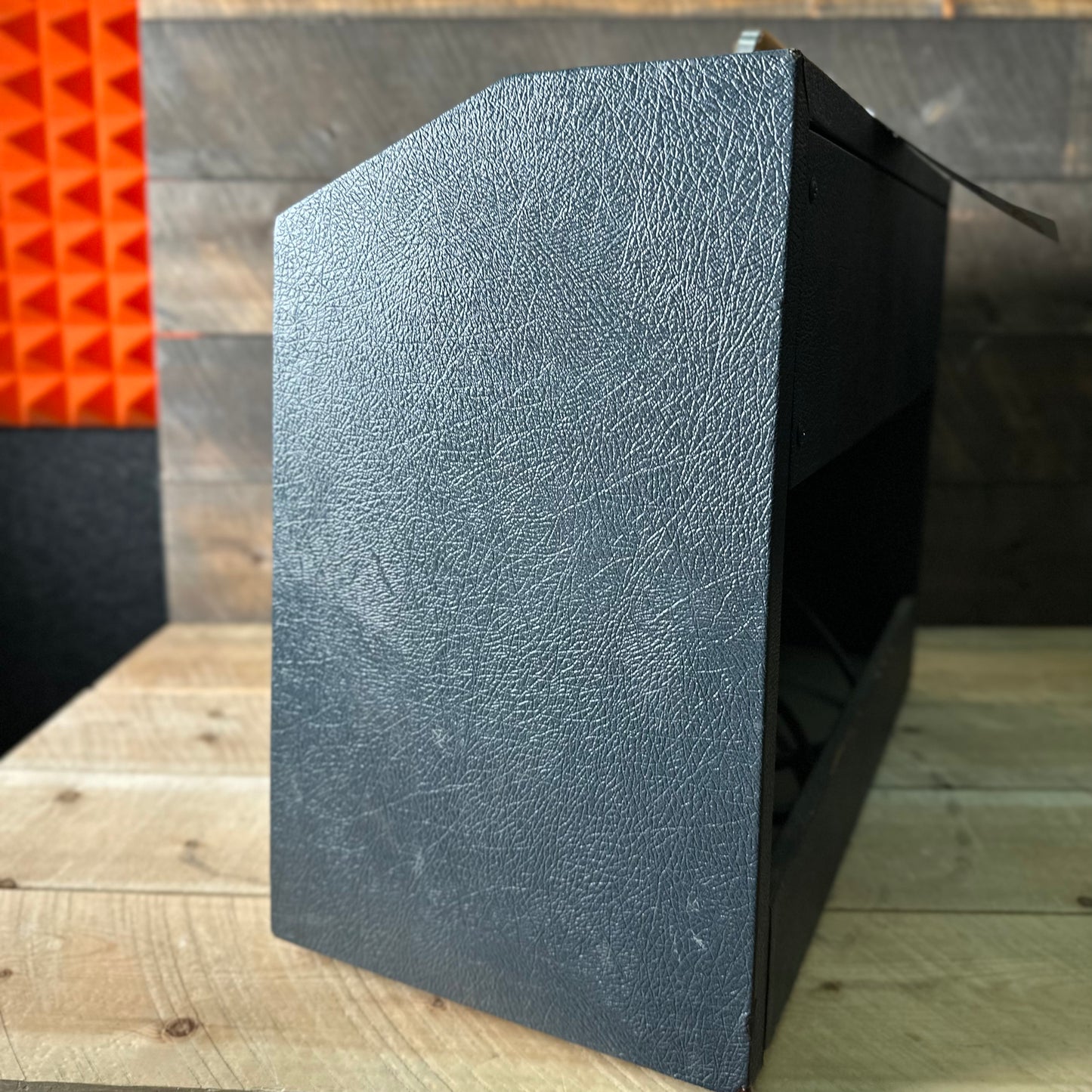 Vintage 60's Epiphone Pacemaker Guitar Amplifier