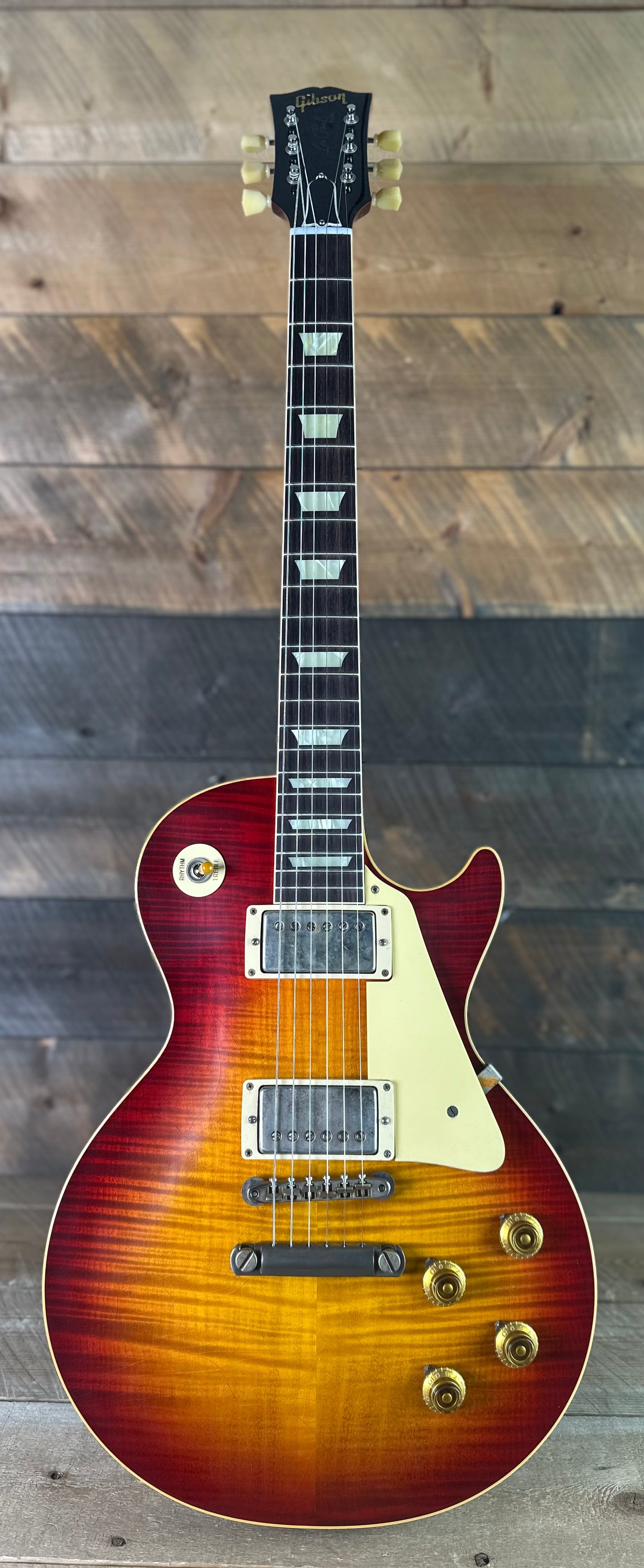 Gibson Custom Shop Murphy Lab 1959 Les Paul Standard Ultra Light Aged - Factory Burst 96675