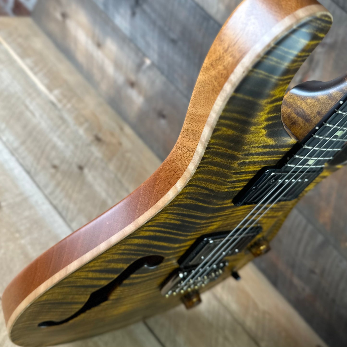 PRS Wood Library Custom 24 Fatback Semi-Hollow McCarty III Pickups Ebony Fretboard Satin Yellow Tiger Stained Maple Neck 423672