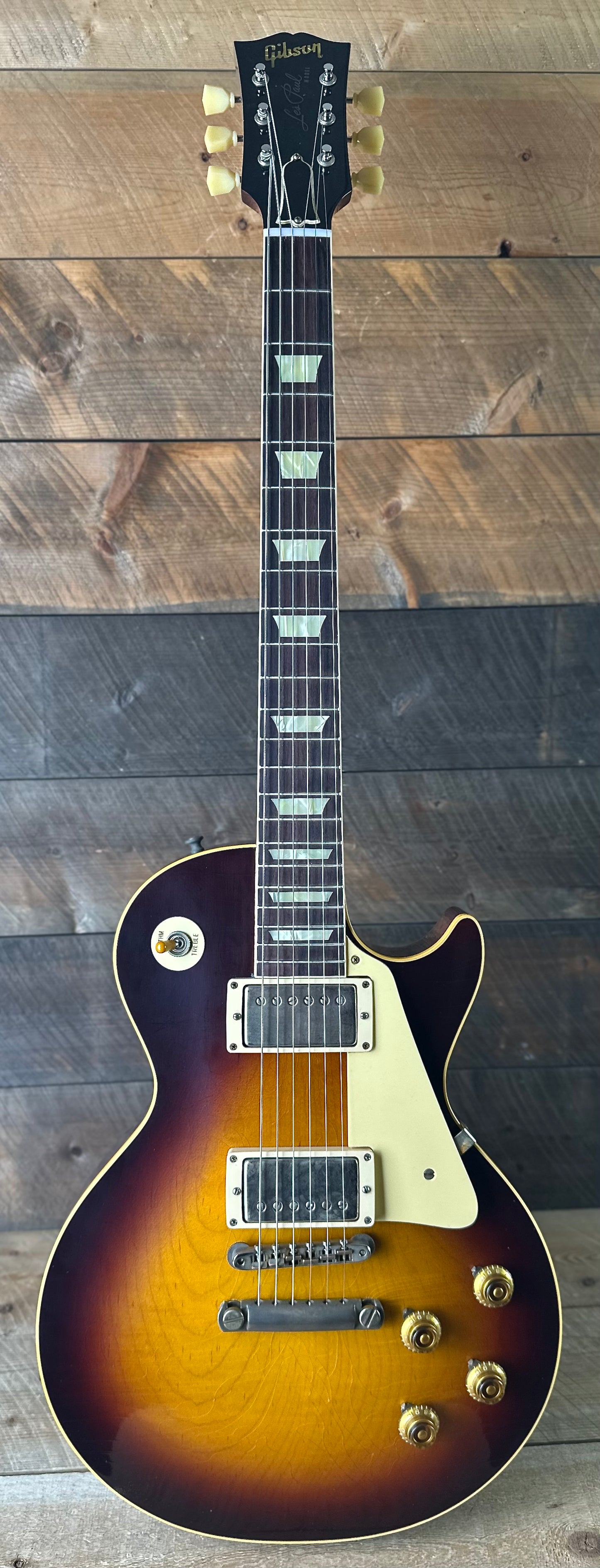 Gibson Custom 1958 Les Paul Standard Reissue, Ultra Light Aged 8.00 LBS!  - Bourbon Burst 86257
