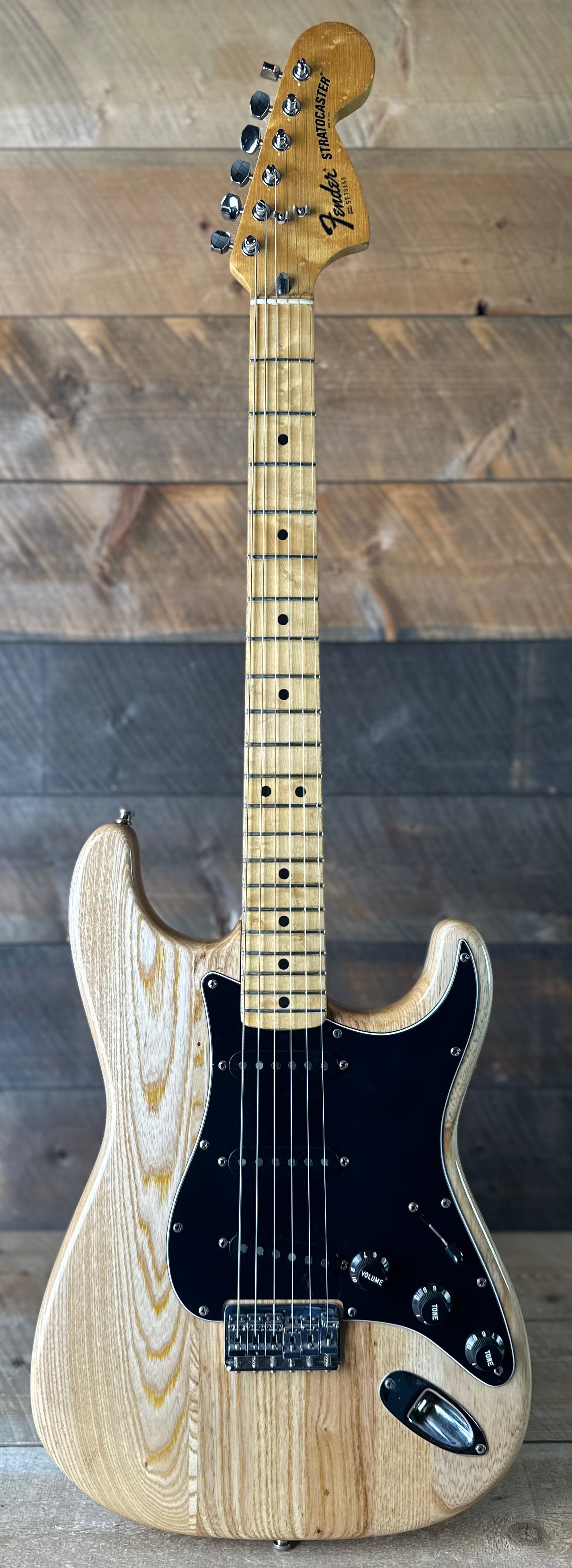 Vintage 1977 Fender Stratocaster Hardtail - Natural