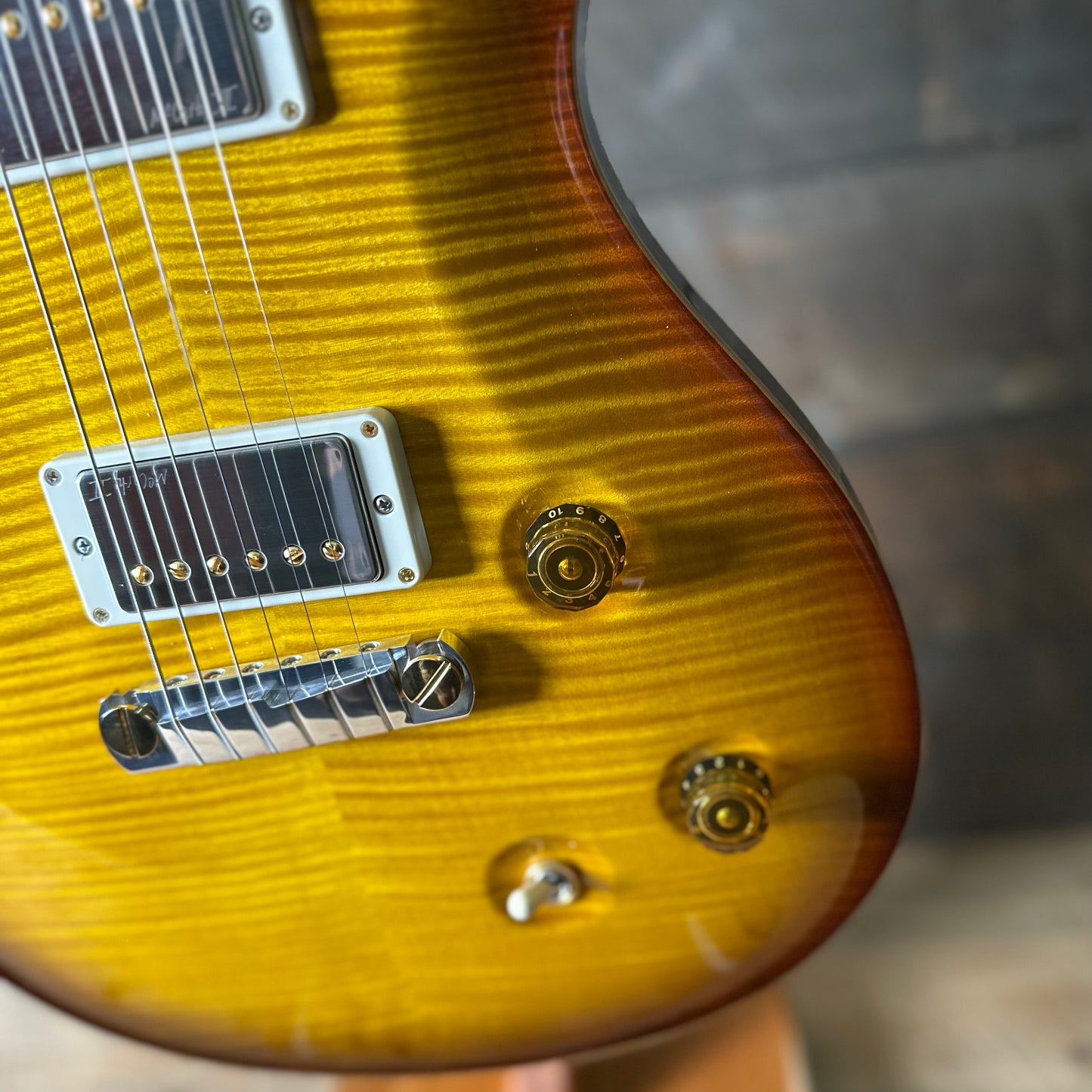 PRS Core McCarty Electric Guitar W/Gold Paisley PRS Case!! - McCarty Sunburst 410333