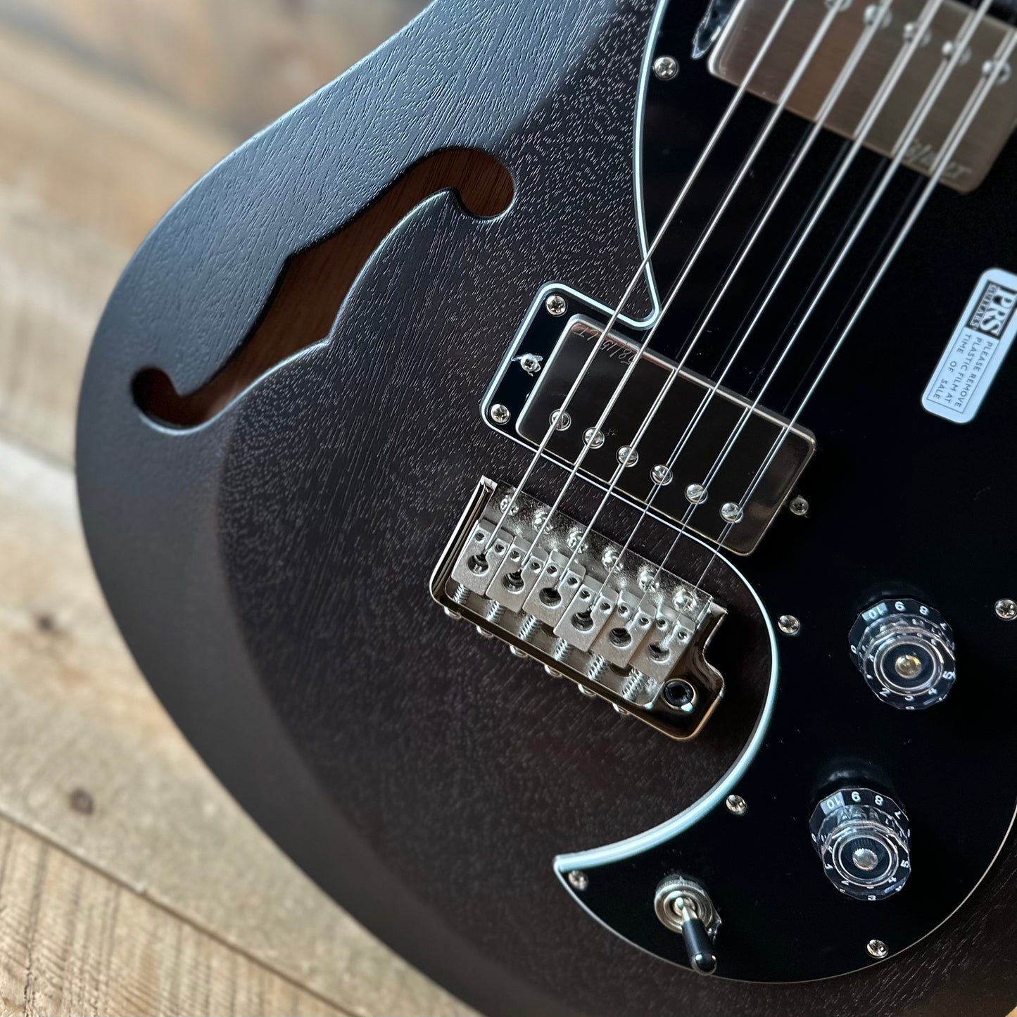 PRS S2 Vela Semi-Hollow HHT Quimper Edition – Charcoal Satin Nitro USA Electric Guitar S2089207