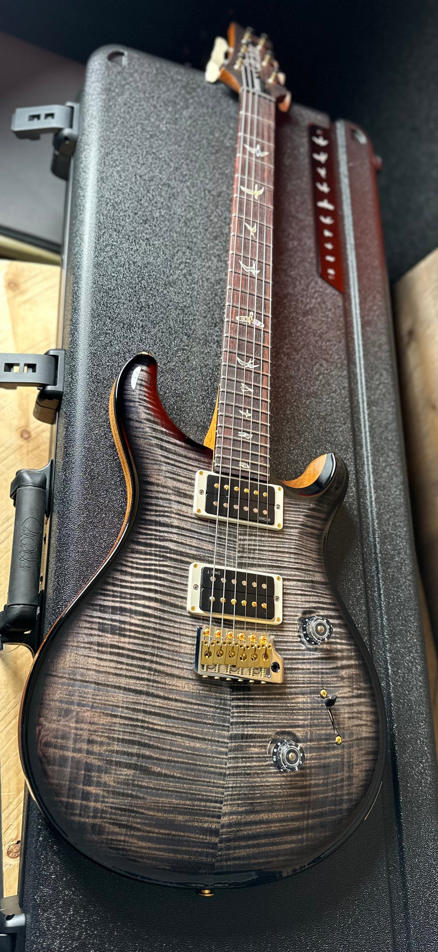 PRS Custom 24 Stunning Flamed Maple 10-Top! - Charcoal Burst 413529