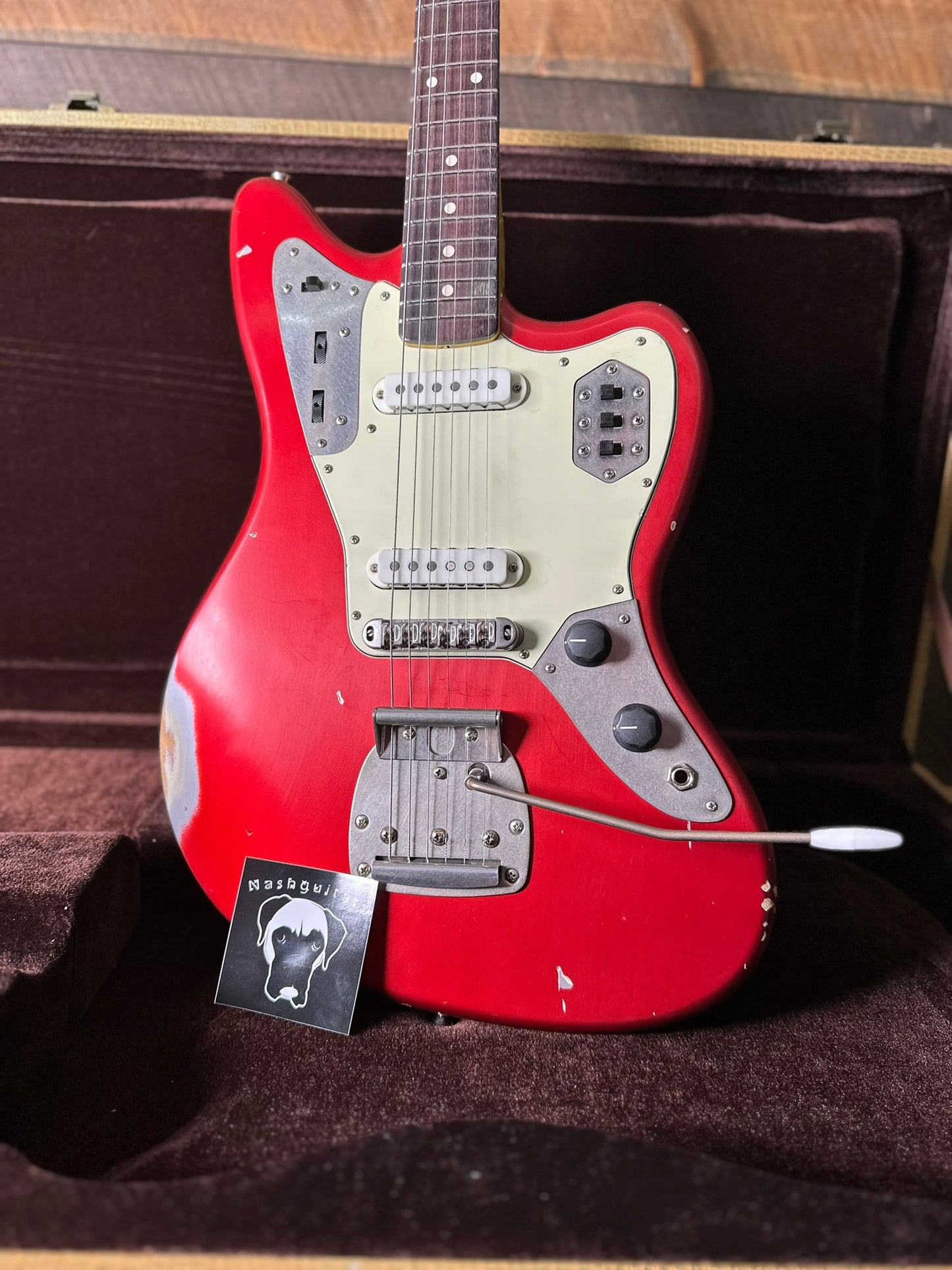 Nash JG-63 - Candy Apple Red QUI-1