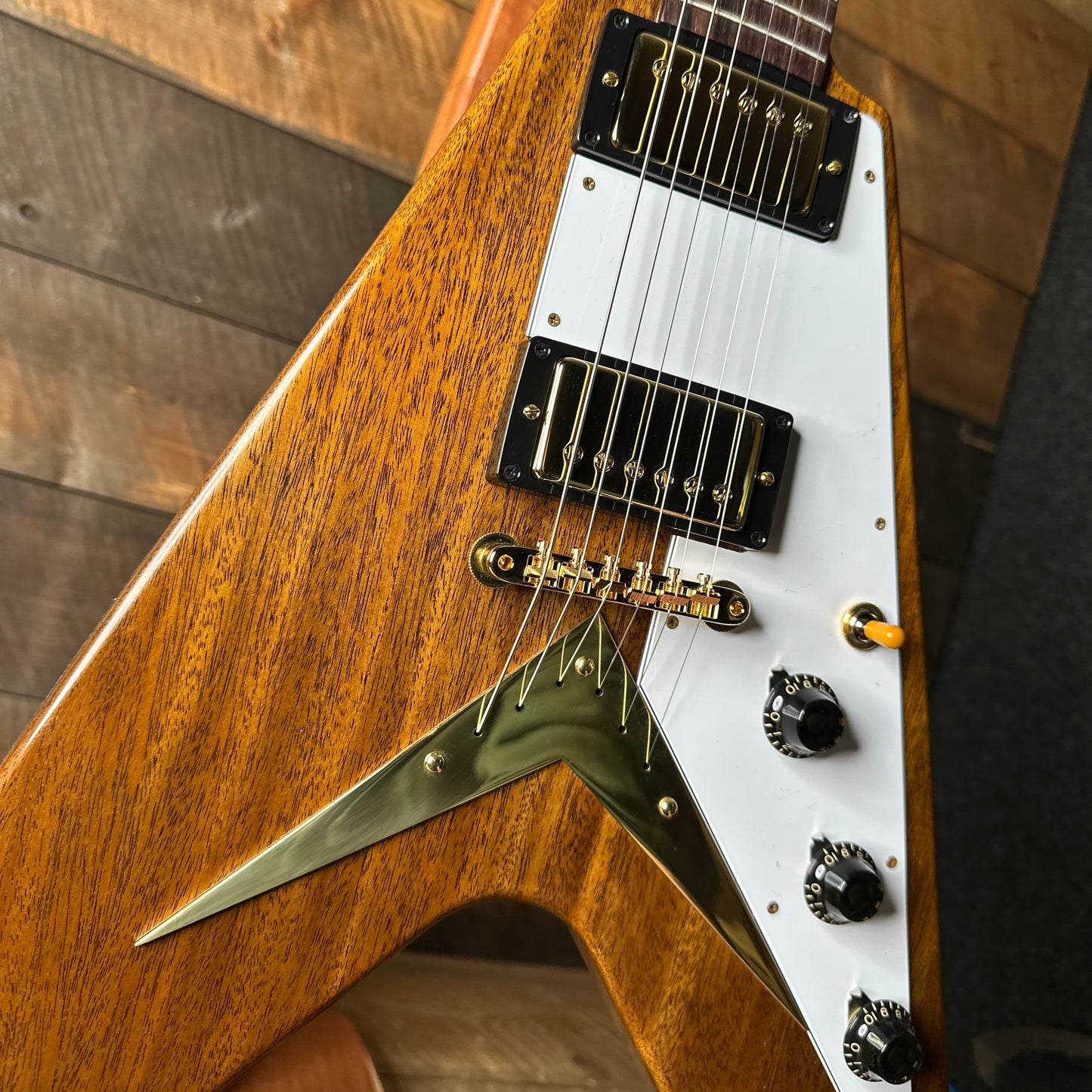 Gibson Custom 1958 Mahogany Flying V Reissue VOS *Only 6.35 Pounds!!* - Antique Natural 851264