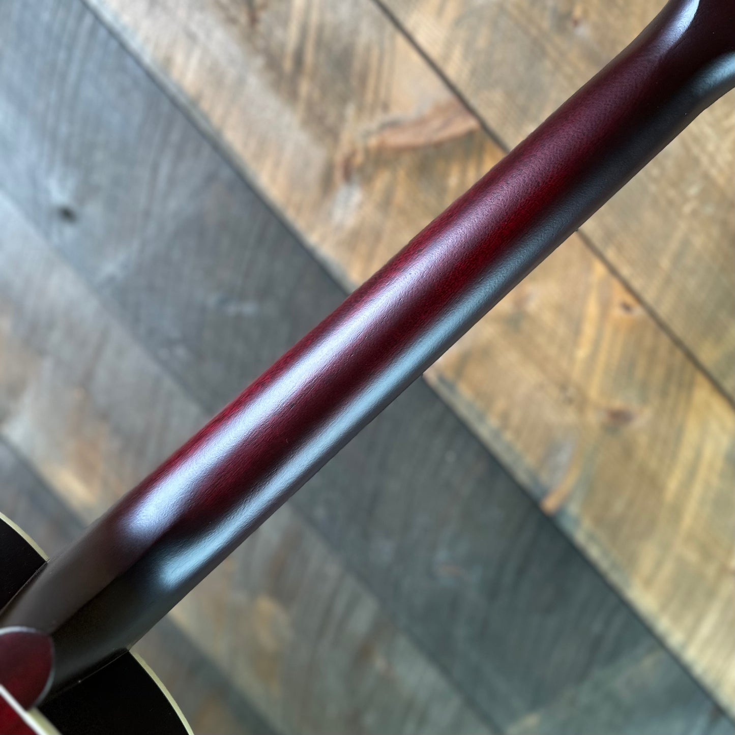 Gibson L-00 Special - Satin Wine Red 21066117