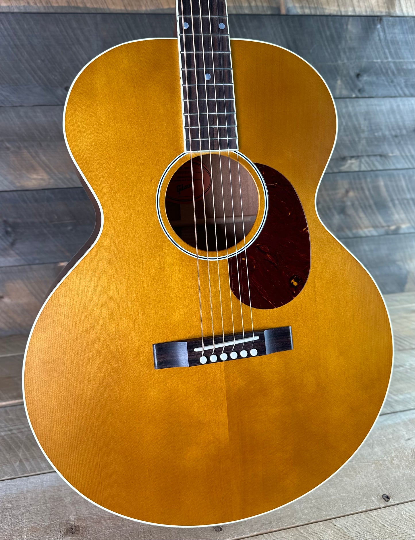 Gibson J-185 Century 12-Fret Acoustic - Vintage Amber 20206006