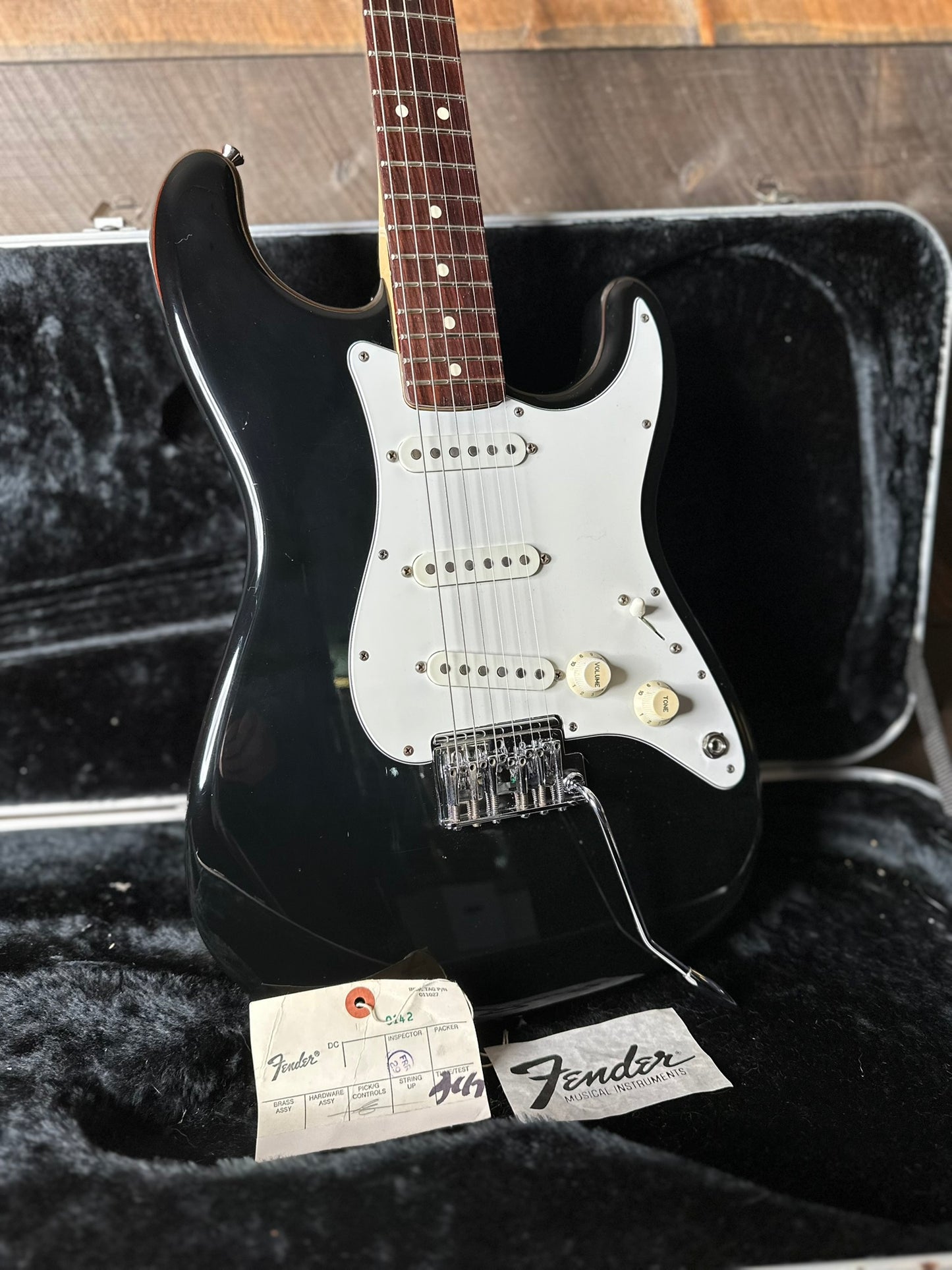 Vintage 1983 Fender Dan Smith Era Standard Stratocaster (2-Knob) with Rosewood Fretboard 7.8 LBS!- Black