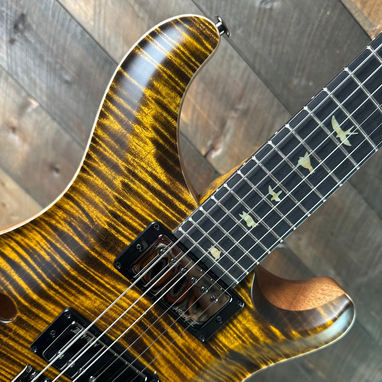 PRS Wood Library Custom 24 Fatback Semi-Hollow McCarty III Pickups Ebony Fretboard Satin Yellow Tiger Stained Maple Neck 423672
