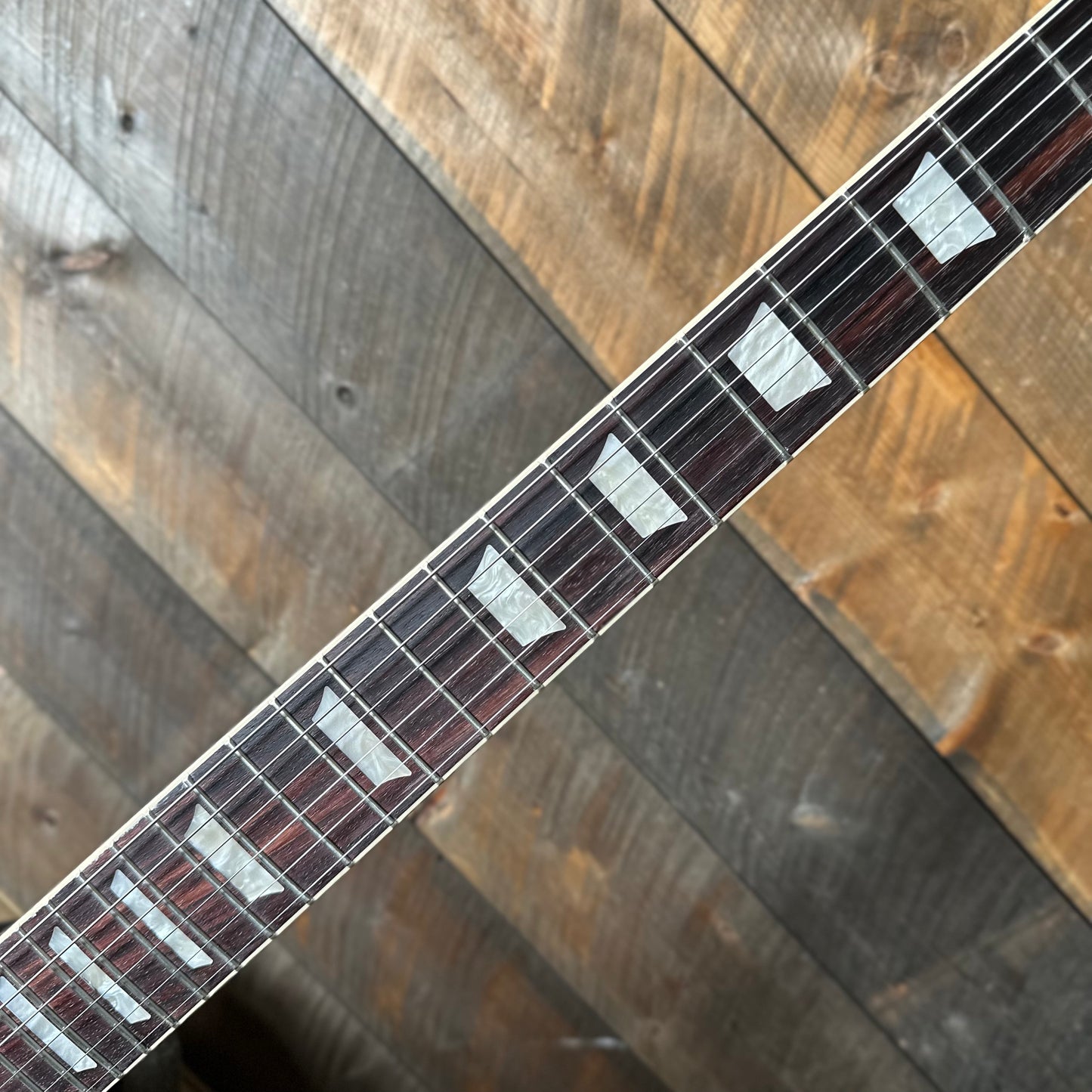 Gibson SG Standard '61 Maestro Vibrola *Extremely Limited!!* - Ebony W/Gold Hardware, T-Type Pickups, Witch Hat Knobs 228050032