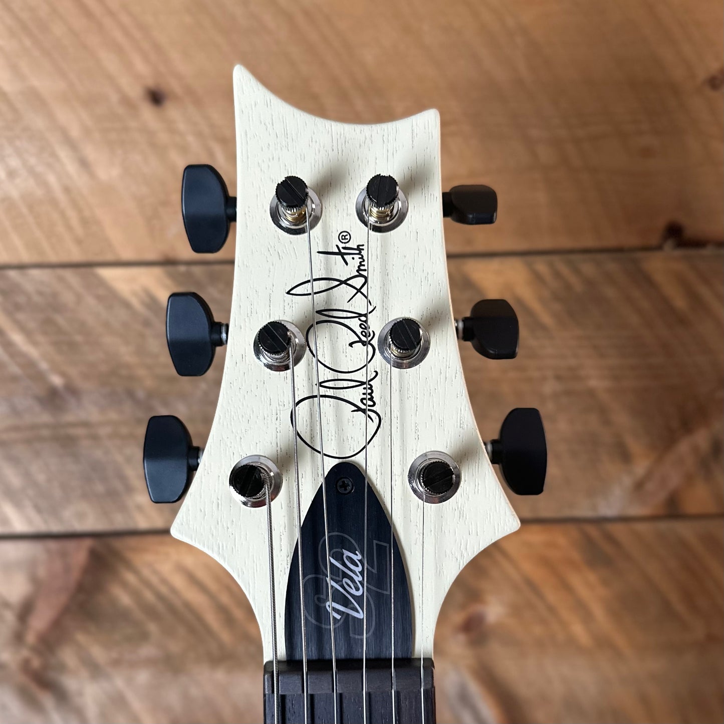 PRS S2 Vela Semi-Hollow HHT Quimper Edition – Antique White Satin Nitro USA Electric Guitar S2088697