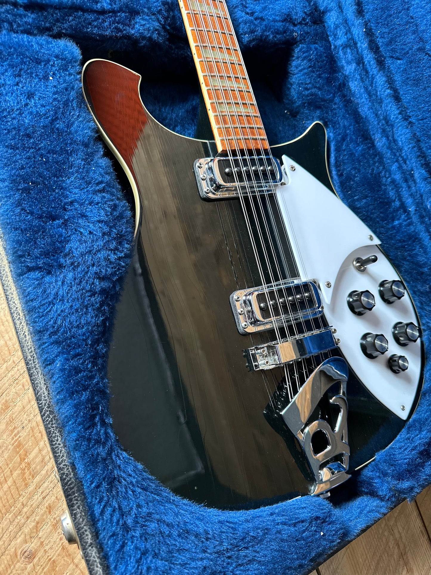 Vintage 1988 Rickenbacker 620/12 - JetGlo