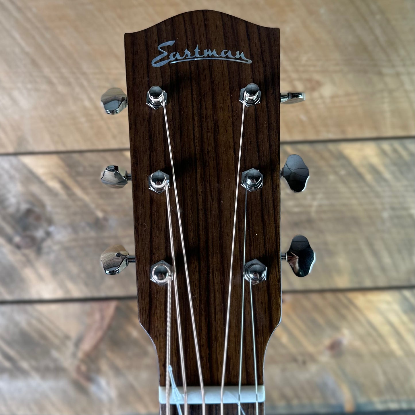 Eastman E20OOSS TC Solid Rosewood Sides & Back Thermo Cured Top Sunburst