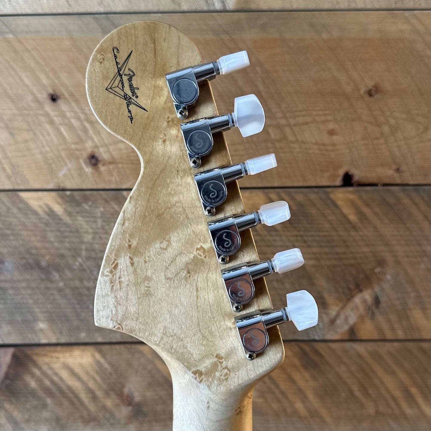 Used Fender Custom Shop 1969 Stratocaster Heavy Relic Single Pickup - Faded Frost White