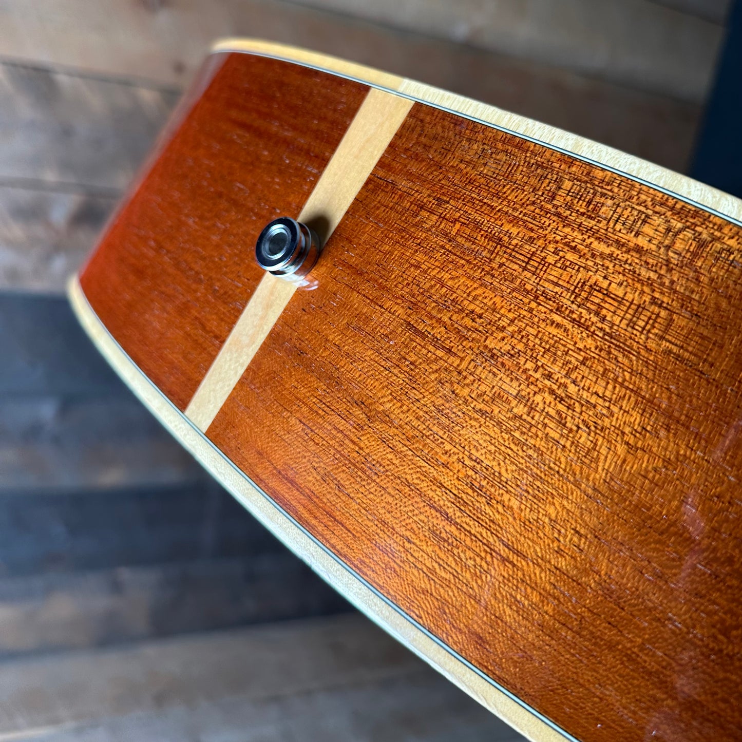 Used 2005 Larrivee L-05 Acoustic - Natural W/OHSC