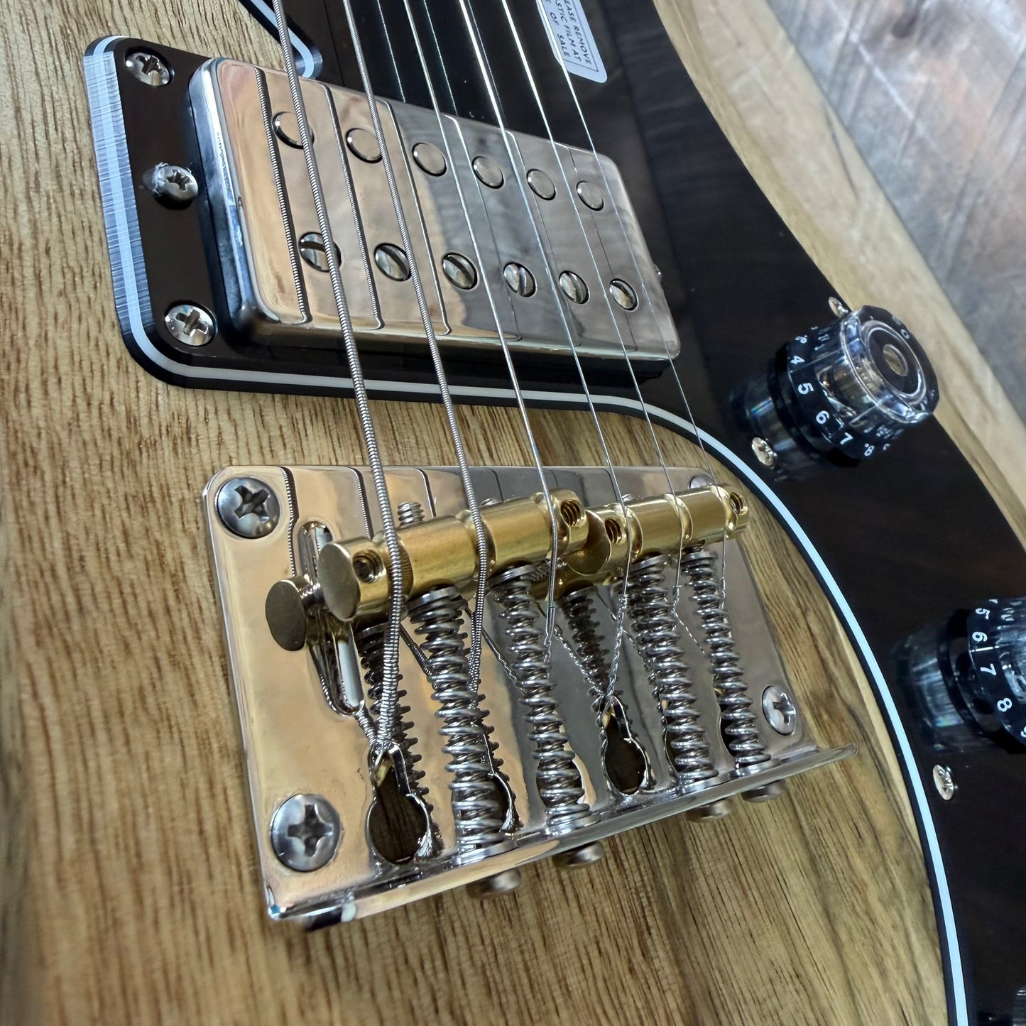 PRS S2 Vela Limited Edition Black Limba Satin Natural S2088562