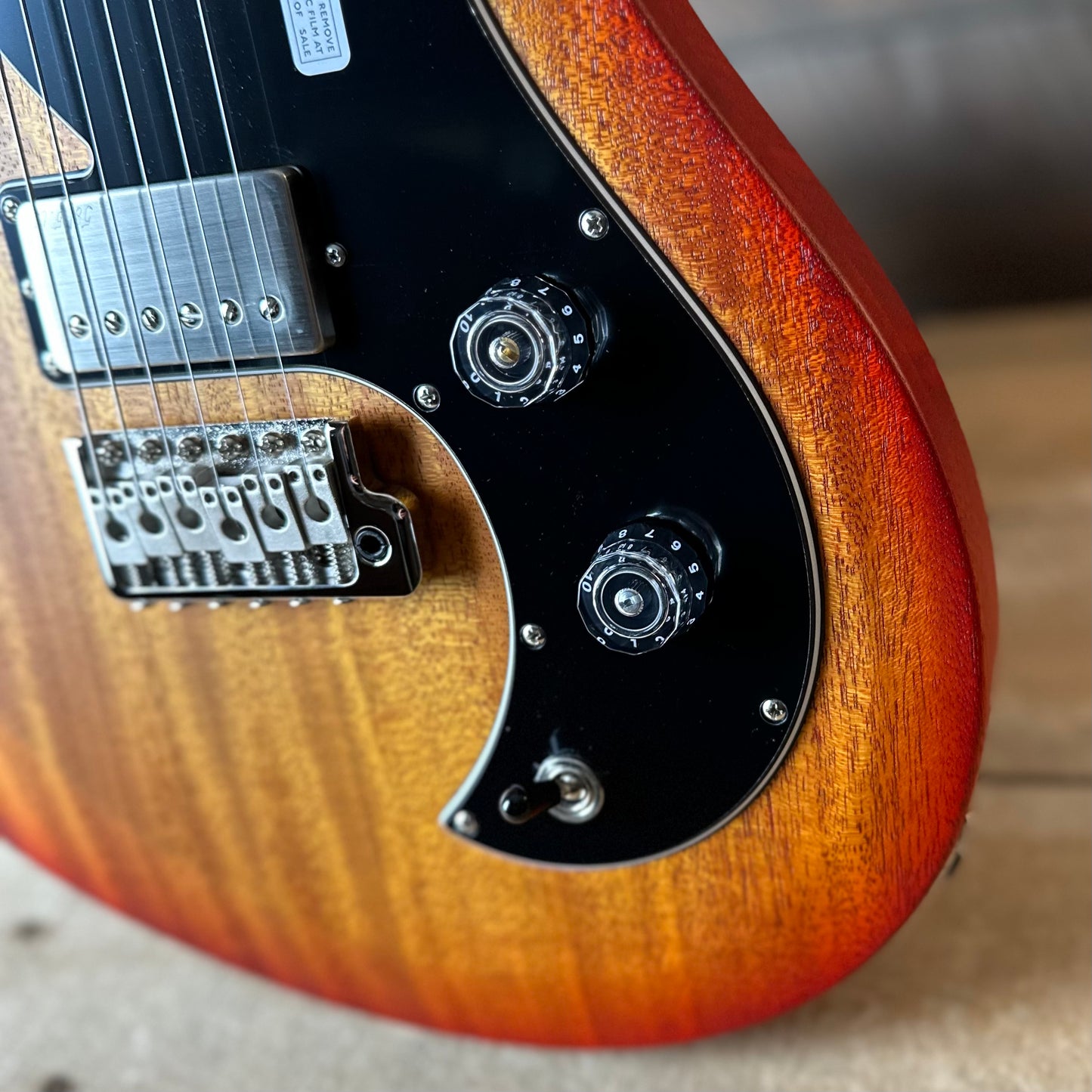 PRS S2 Vela Semi-Hollow HHT Quimper Edition – McCarty Sunburst Satin Nitro USA Electric Guitar S2089049