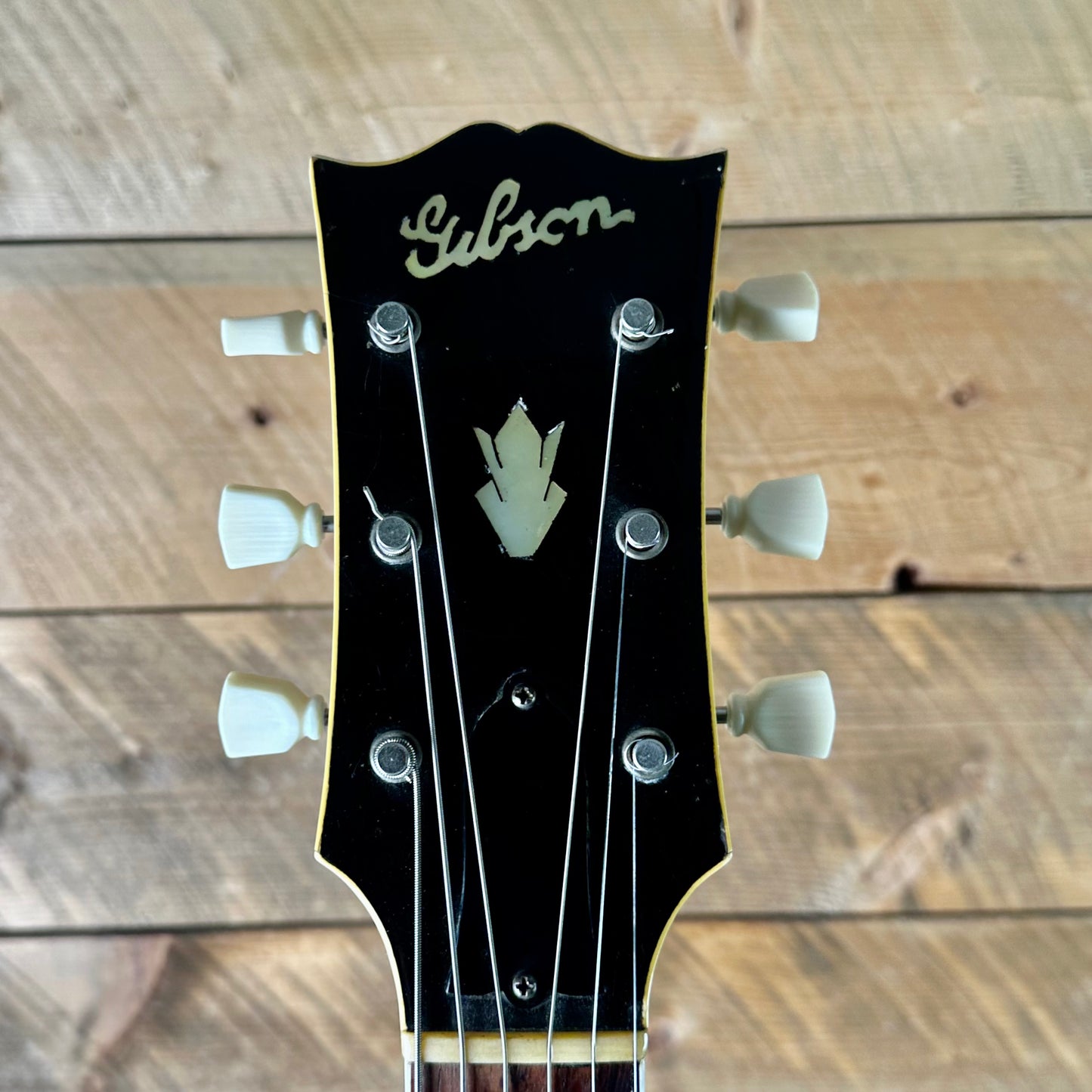 Vintage 1946 Gibson Post-War ES-300 - Sunburst