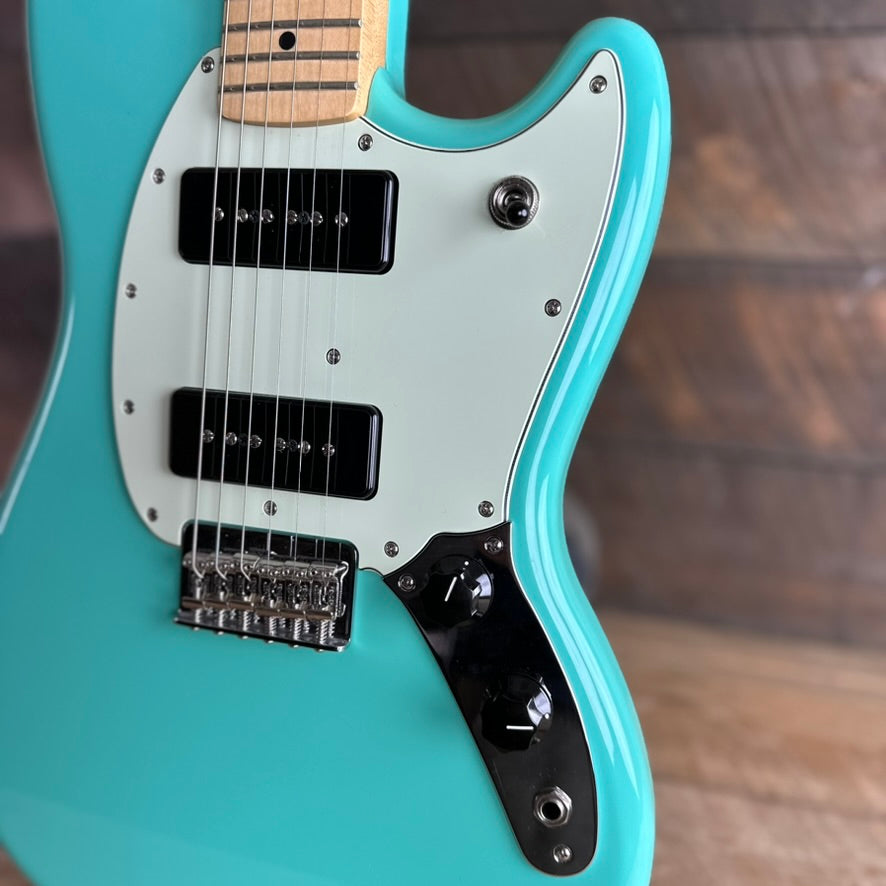 Used Fender Player Mustang 90 - Sea Foam Green