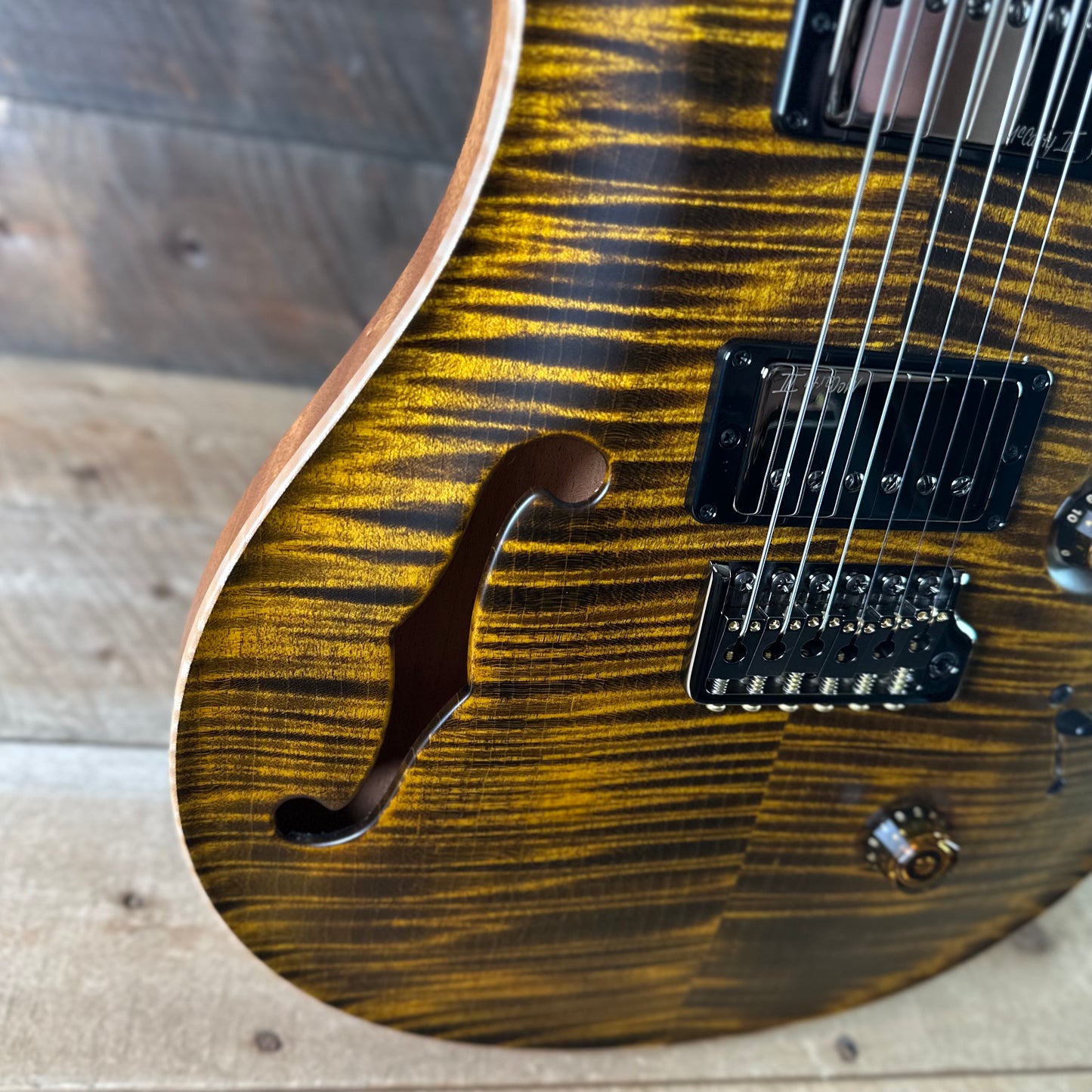 PRS Wood Library Custom 24 Fatback Semi-Hollow McCarty III Pickups Ebony Fretboard Satin Yellow Tiger Stained Maple Neck 423672