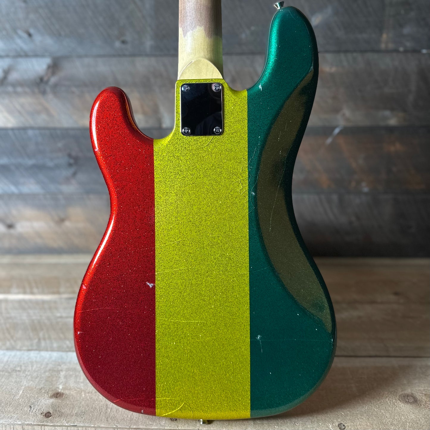 Nash PB-57 Bass- Tri-Color Sparkle NG-6303