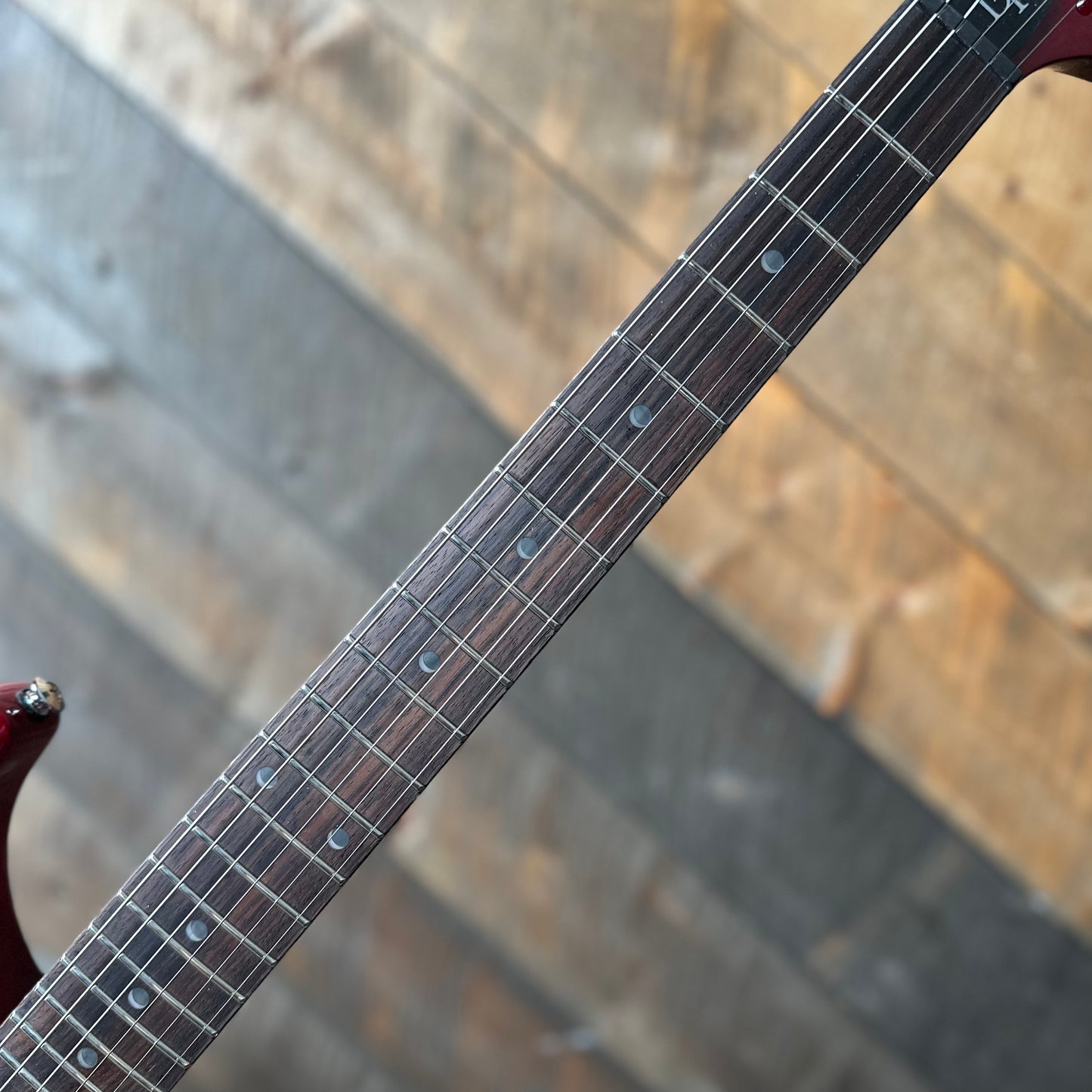 PRS SE DGT Standard - Vintage Cherry 37804 Weight: 7.40 lbs