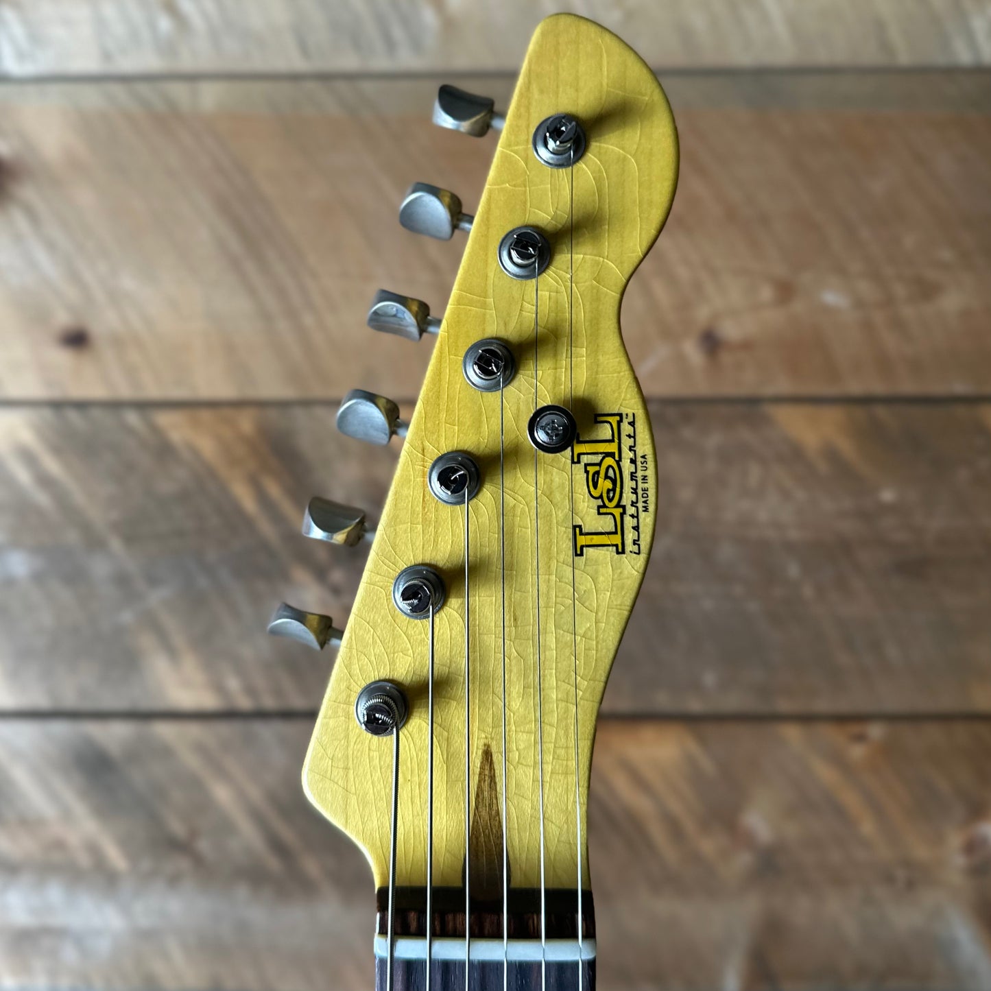 LSL Instruments Limited Chris Fleming Series 60's T-bone Light Age - (Fleming Style) Candy Apple Red GOJI 8383