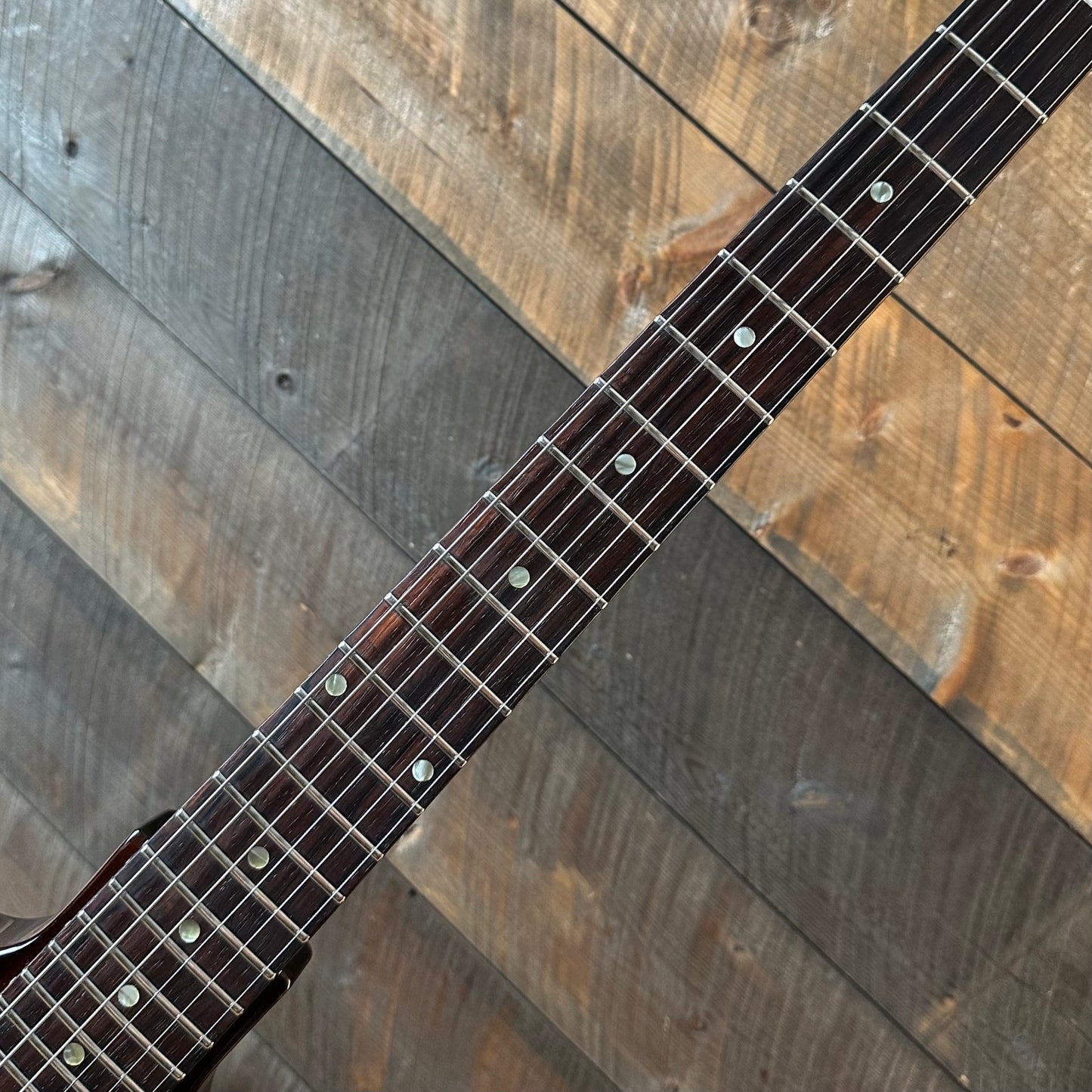 Vintage 1964 Gibson Melody Maker D - Sunburst
