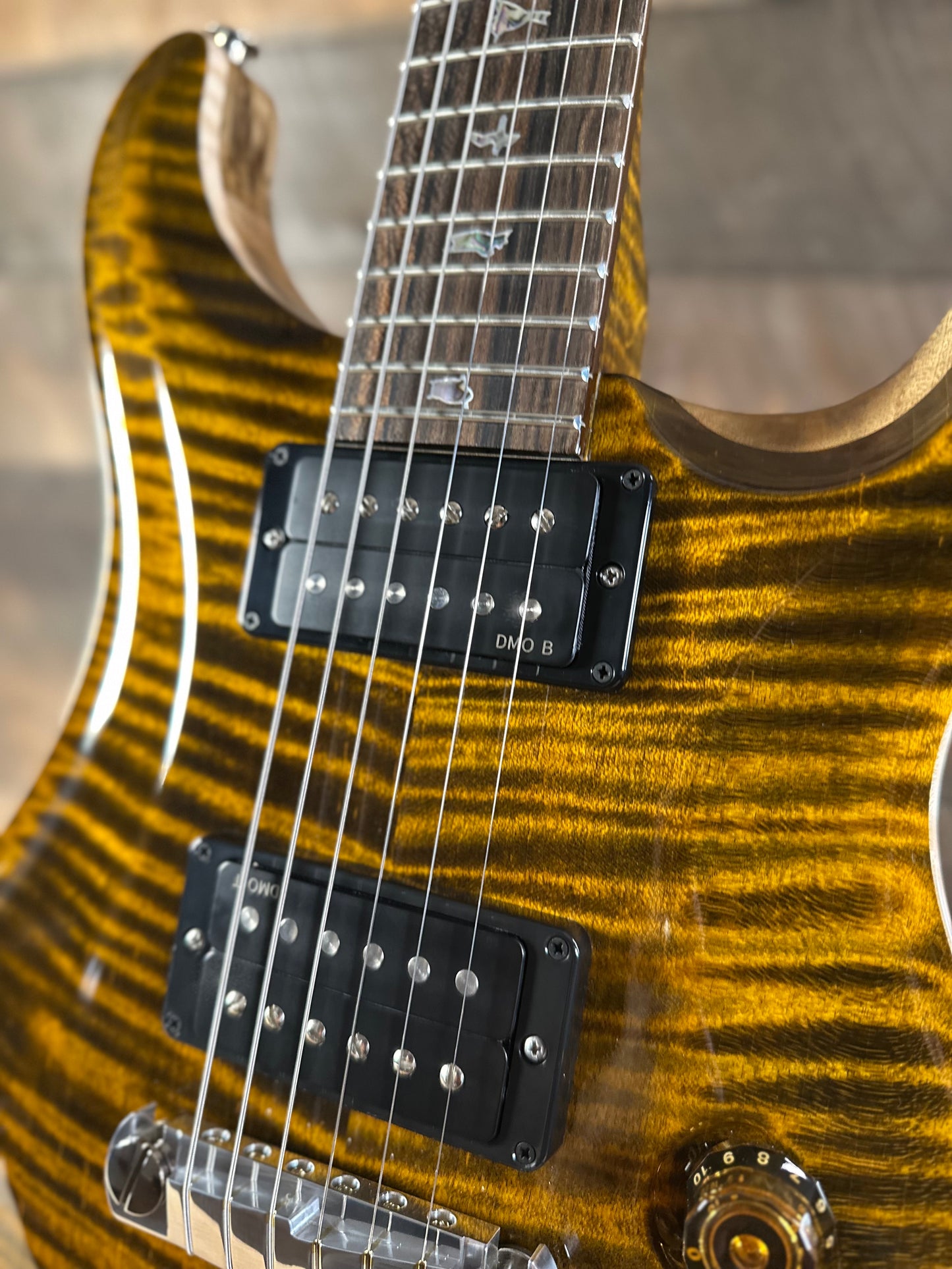 PRS Wood Library Custom 24 Stoptail Limited Edition - Tiger Eye (Natural Back) 430817